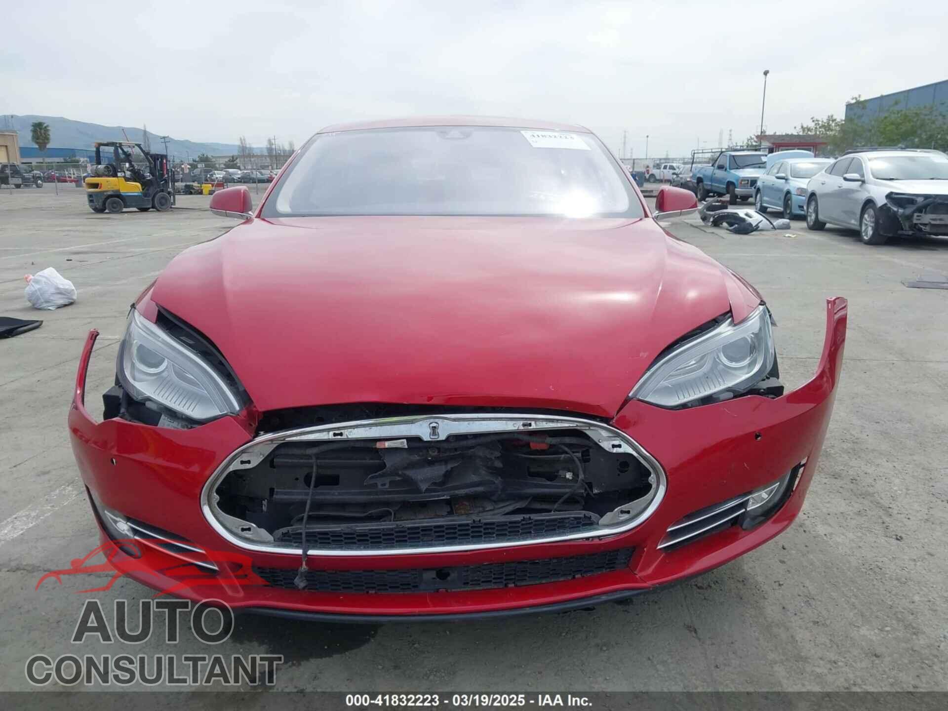 TESLA MODEL S 2015 - 5YJSA1H42FF086599