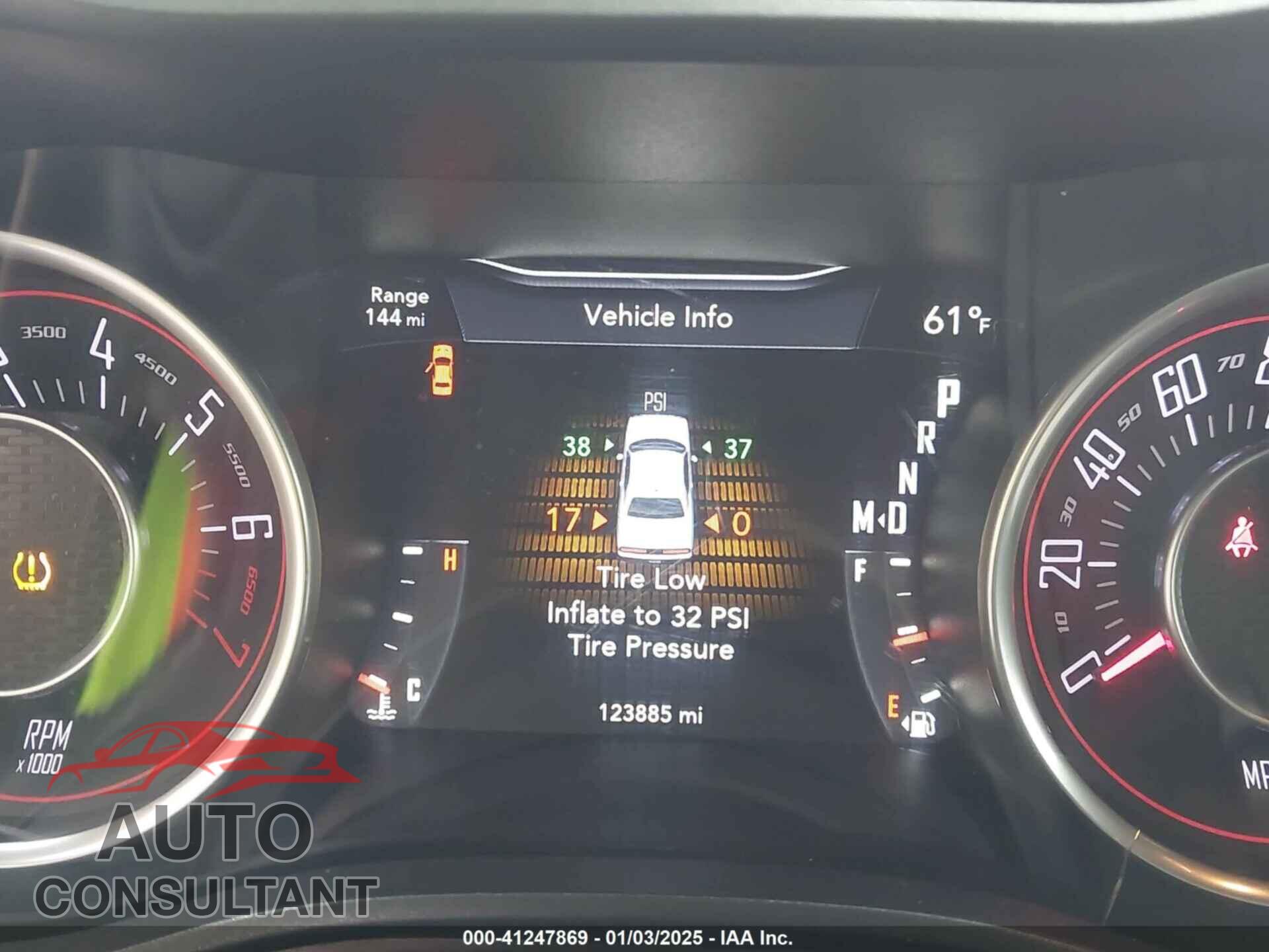 DODGE CHALLENGER 2015 - 2C3CDZAG1FH788717