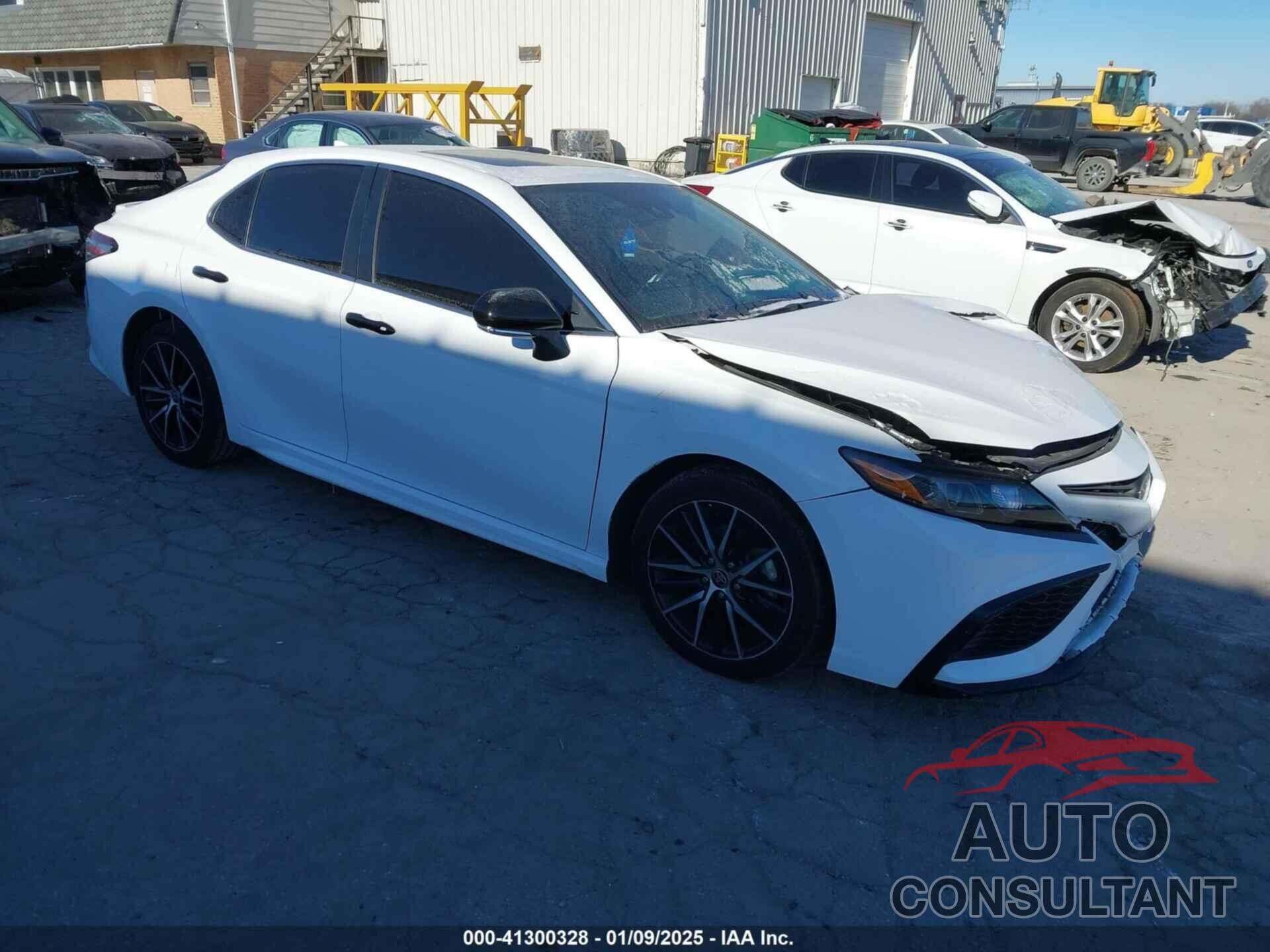 TOYOTA CAMRY 2021 - 4T1T11BK6MU037014