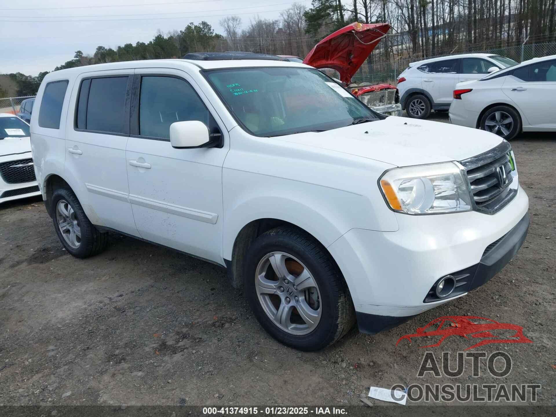 HONDA PILOT 2013 - 5FNYF3H57DB001043