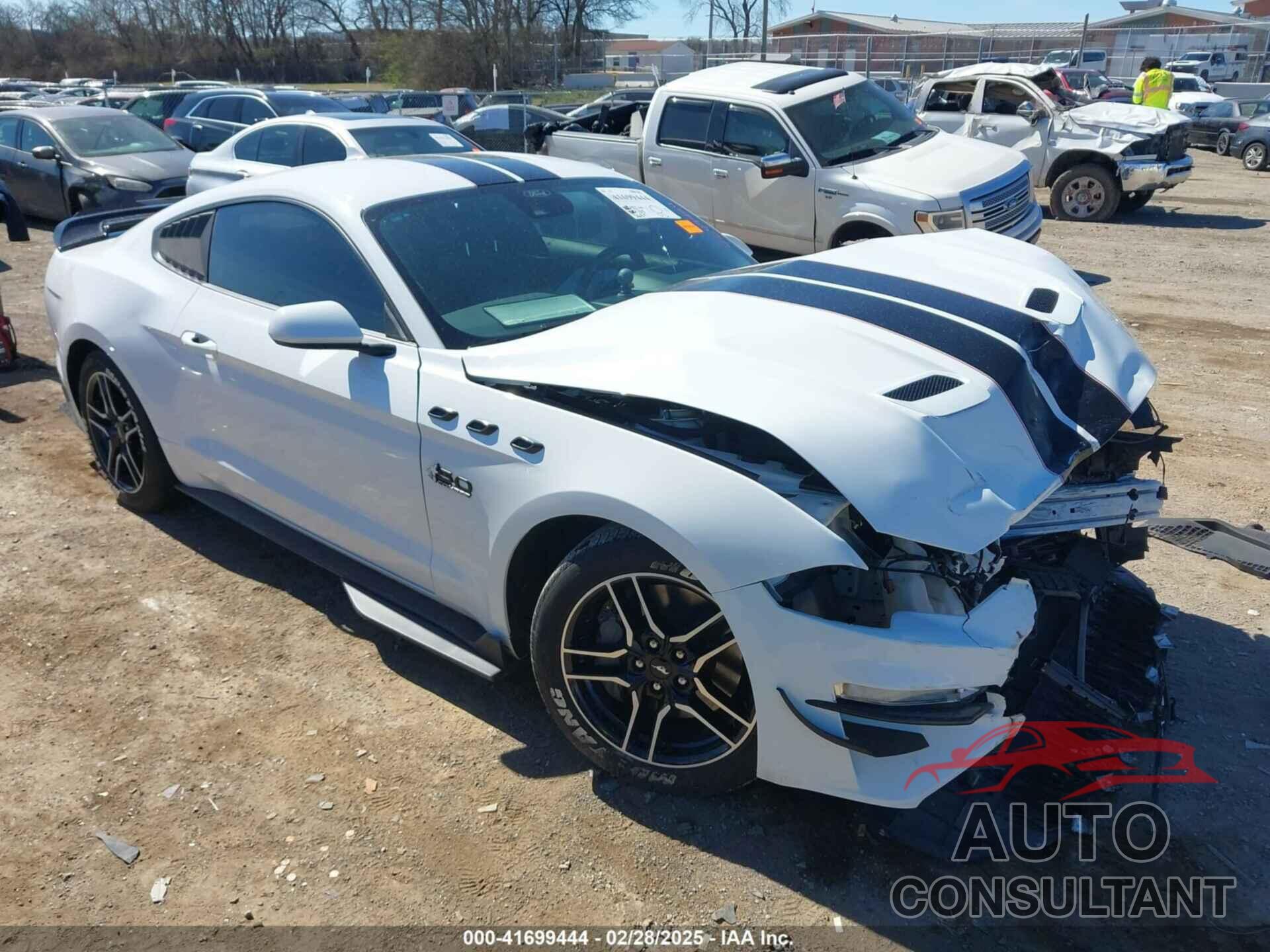 FORD MUSTANG 2023 - 1FA6P8CF6P5306711