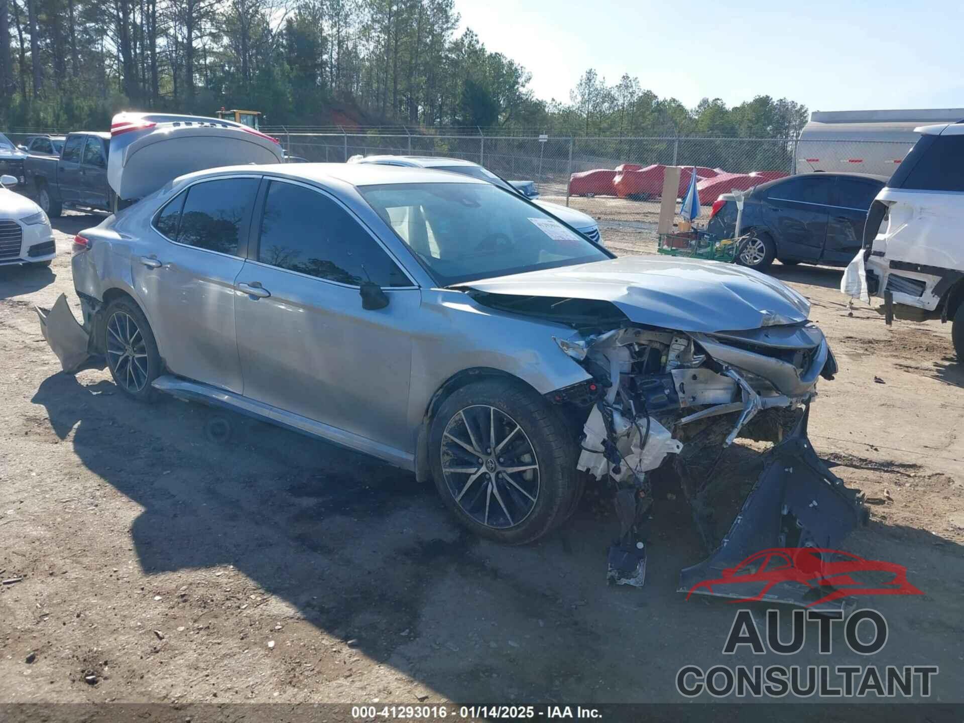 TOYOTA CAMRY 2023 - 4T1G11AKXPU821476