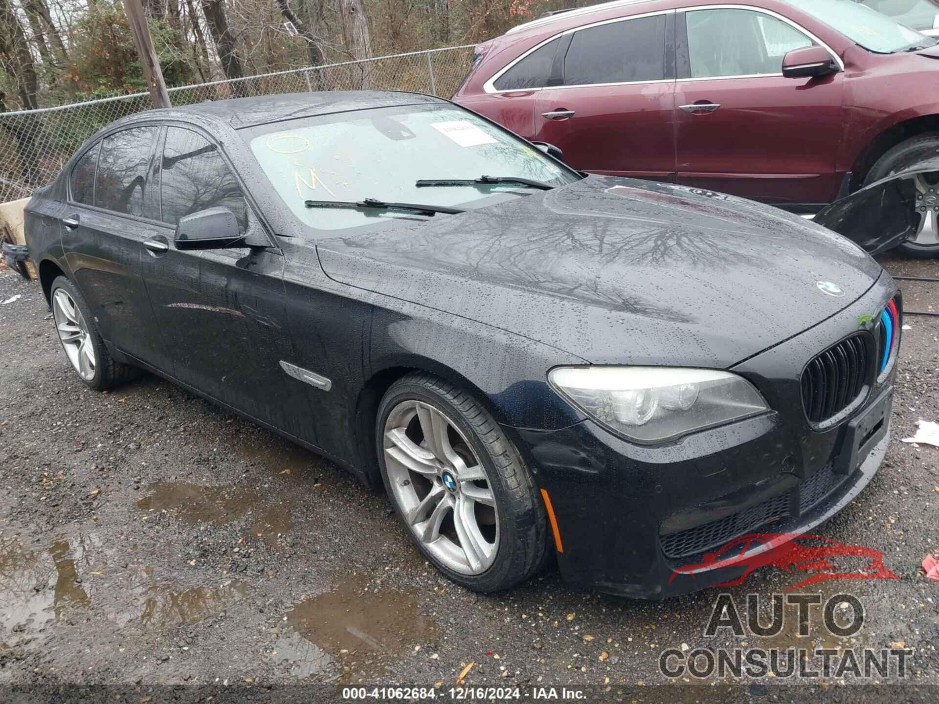 BMW 740I 2012 - WBAKA4C58CDX20242