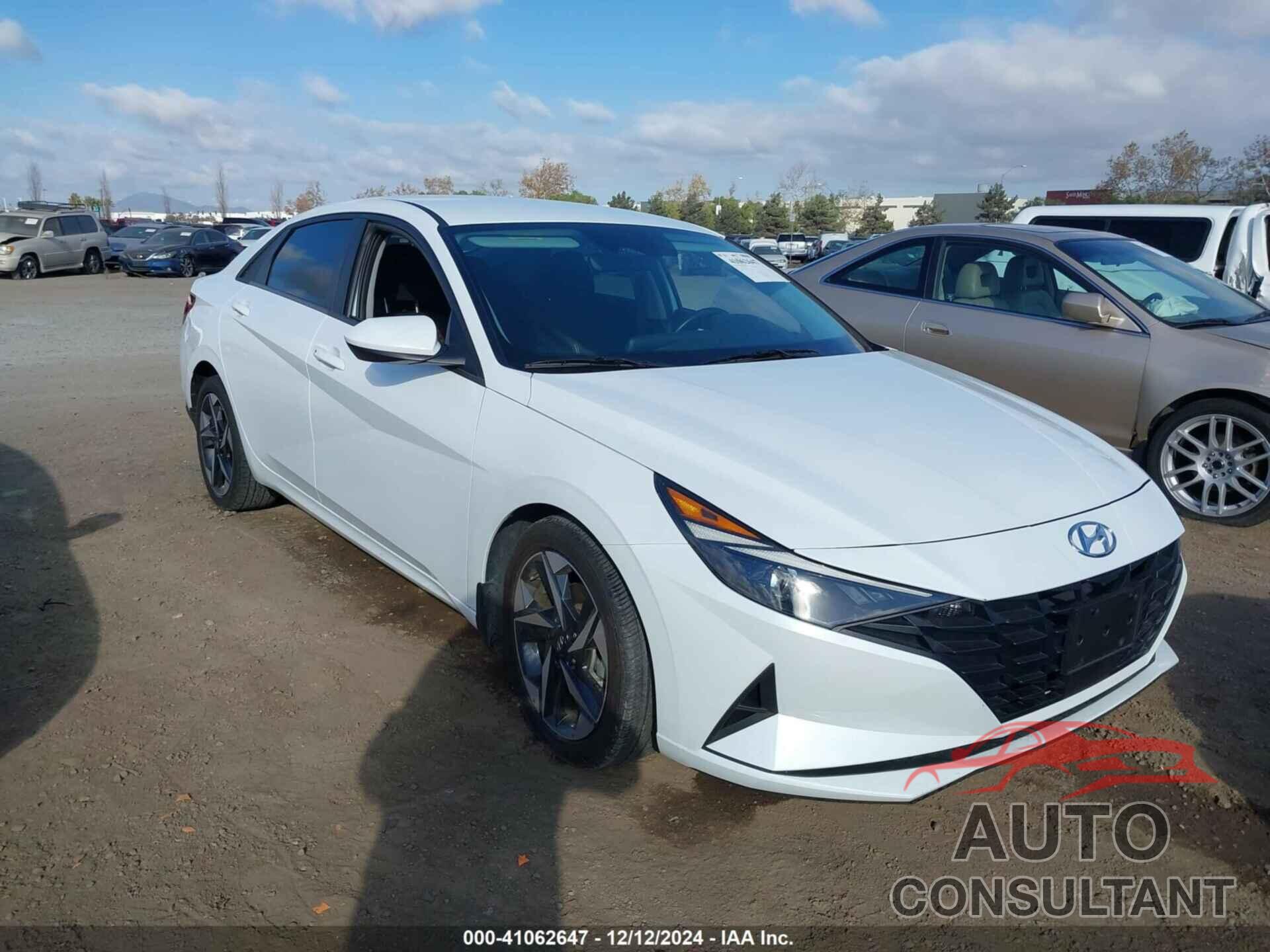 HYUNDAI ELANTRA 2023 - 5NPLS4AG7PH098032