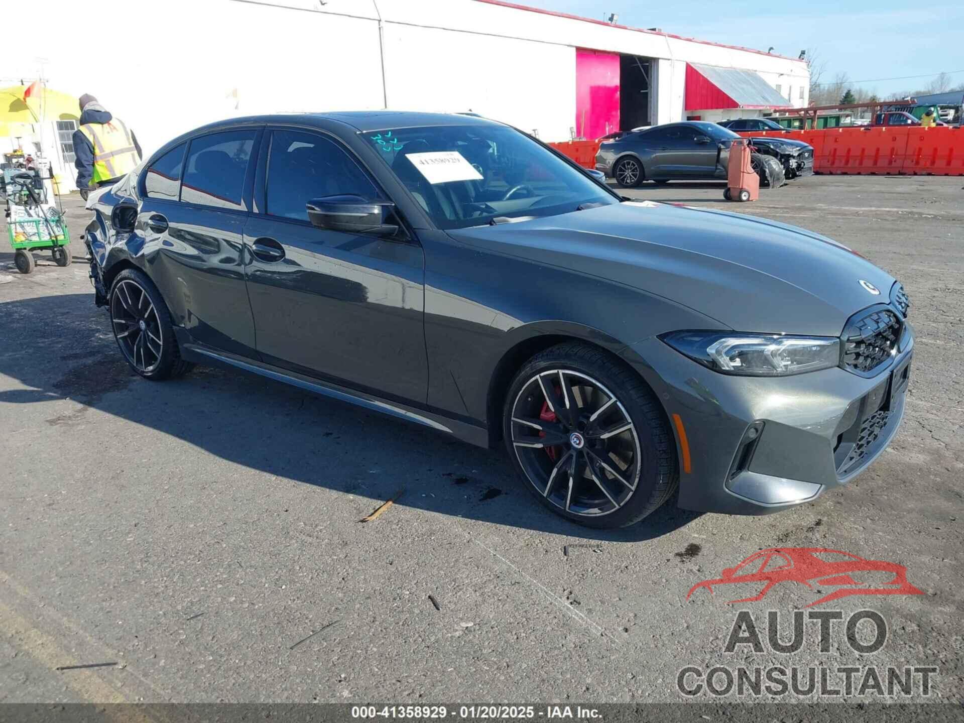 BMW 3 SERIES 2023 - 3MW49FF08P8C81656