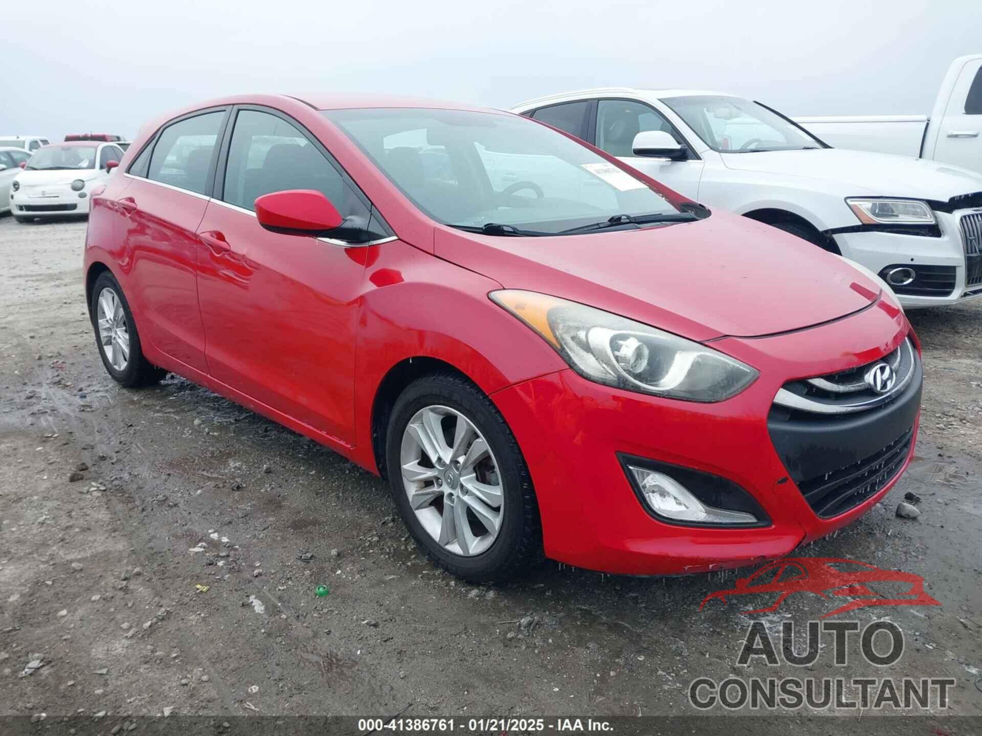 HYUNDAI ELANTRA GT 2013 - KMHD35LE7DU094238