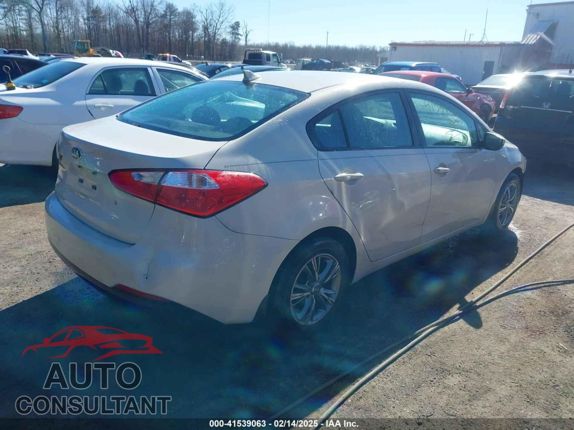 KIA FORTE 2015 - KNAFK4A66F5325209