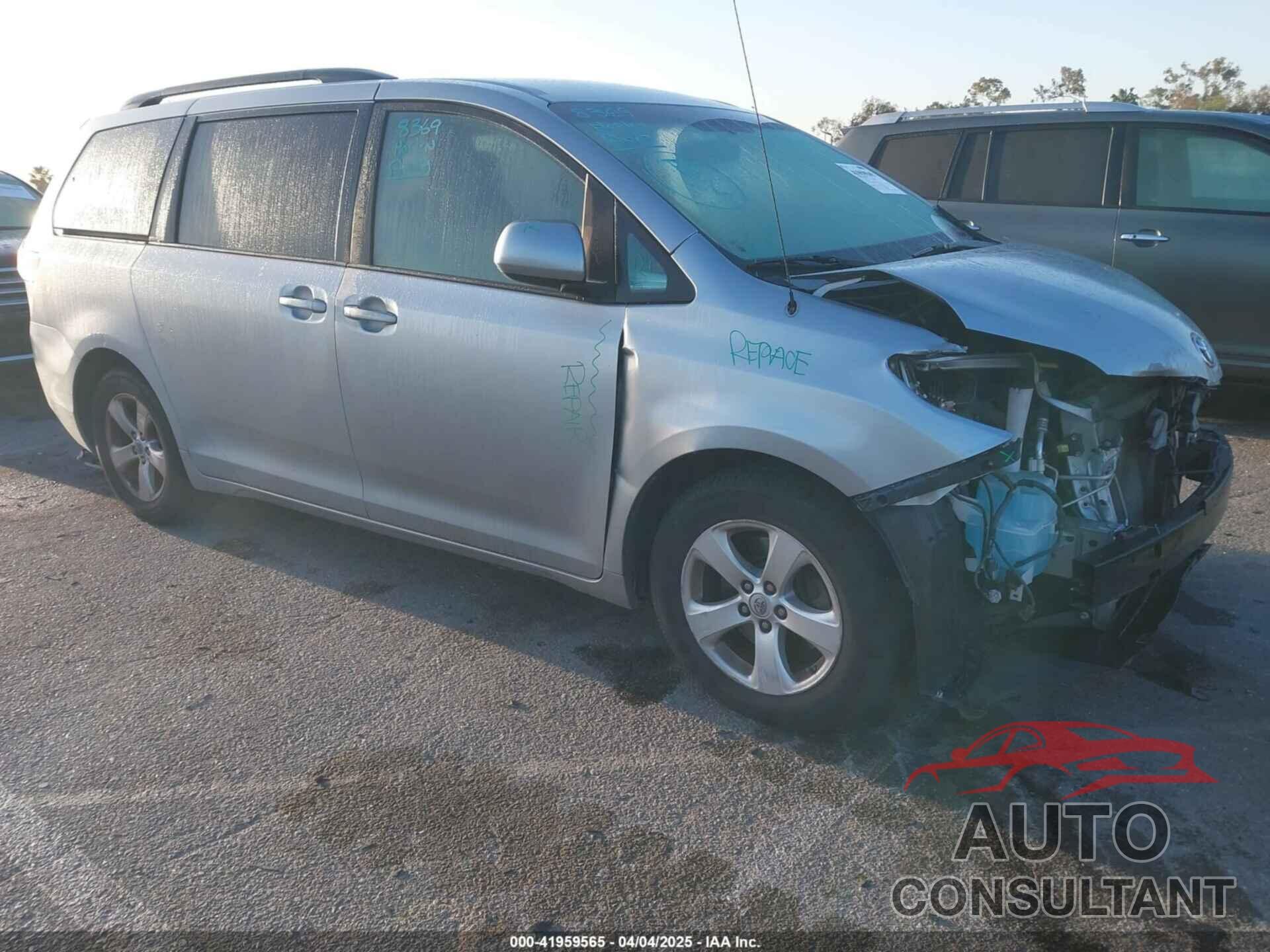 TOYOTA SIENNA 2014 - 5TDKK3DC1ES520561
