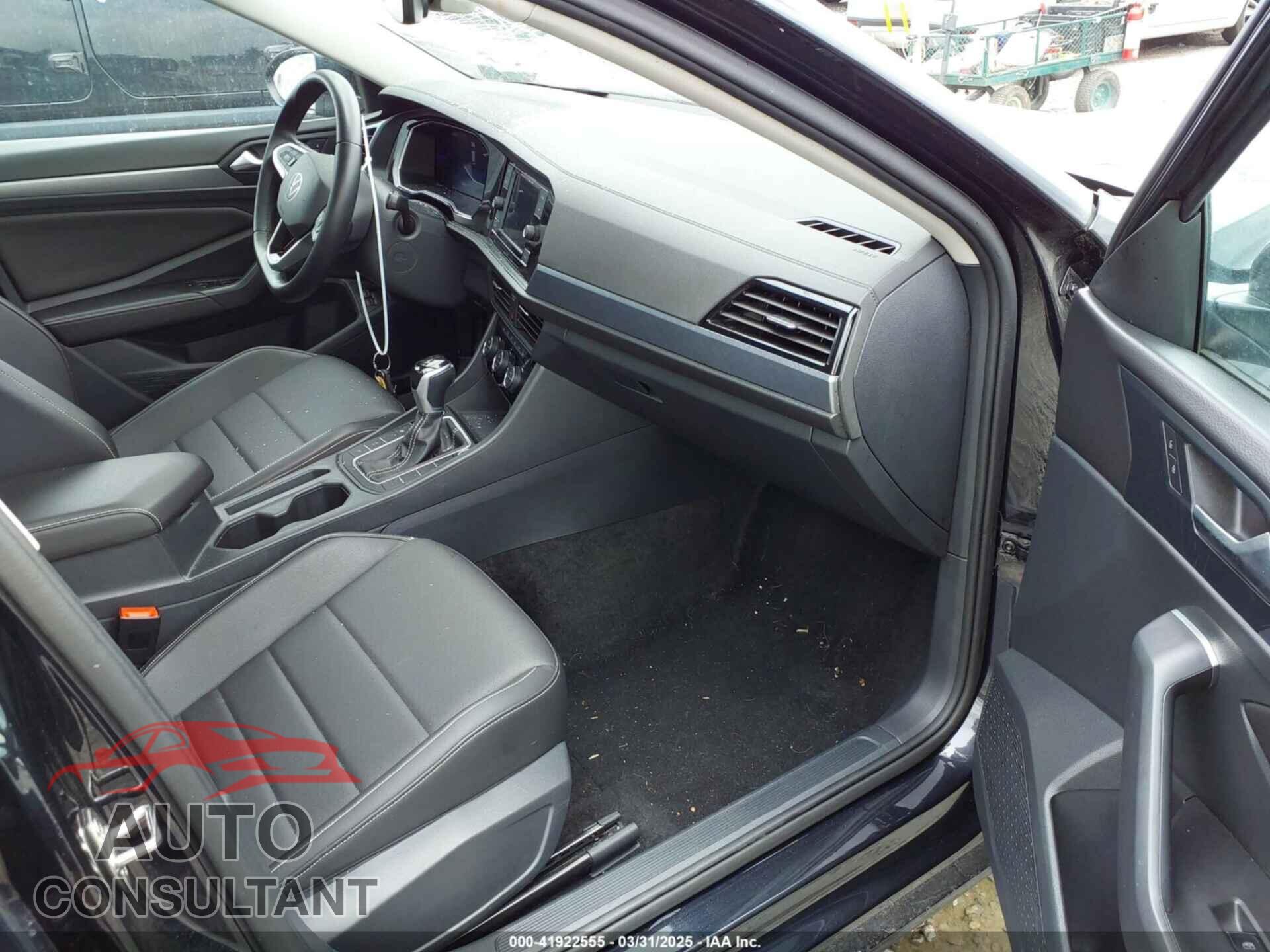 VOLKSWAGEN JETTA 2024 - 3VW7M7BU6RM005299
