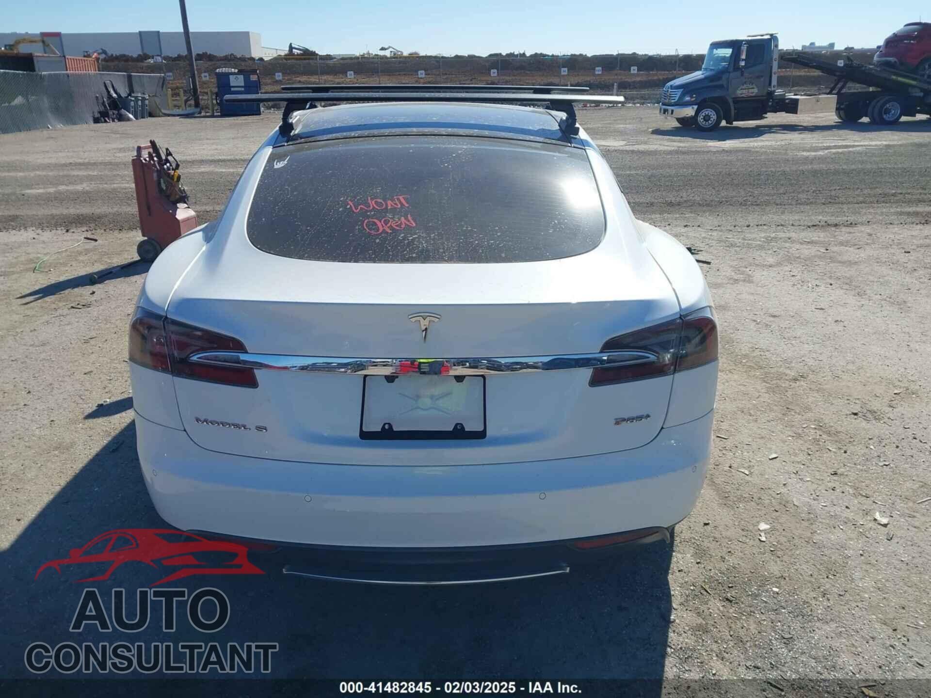 TESLA MODEL S 2013 - 5YJSA1DP4DFP17057