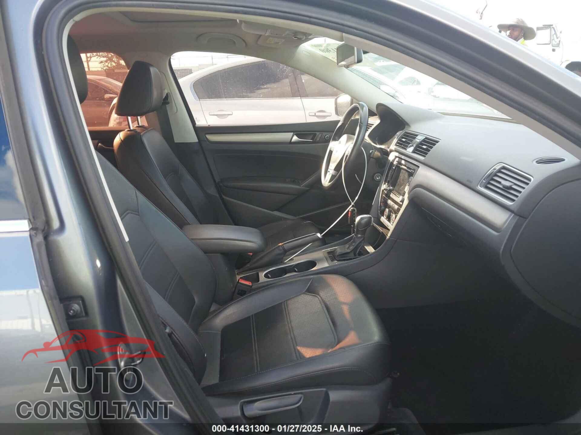 VOLKSWAGEN PASSAT 2014 - 1VWBN7A39EC006877