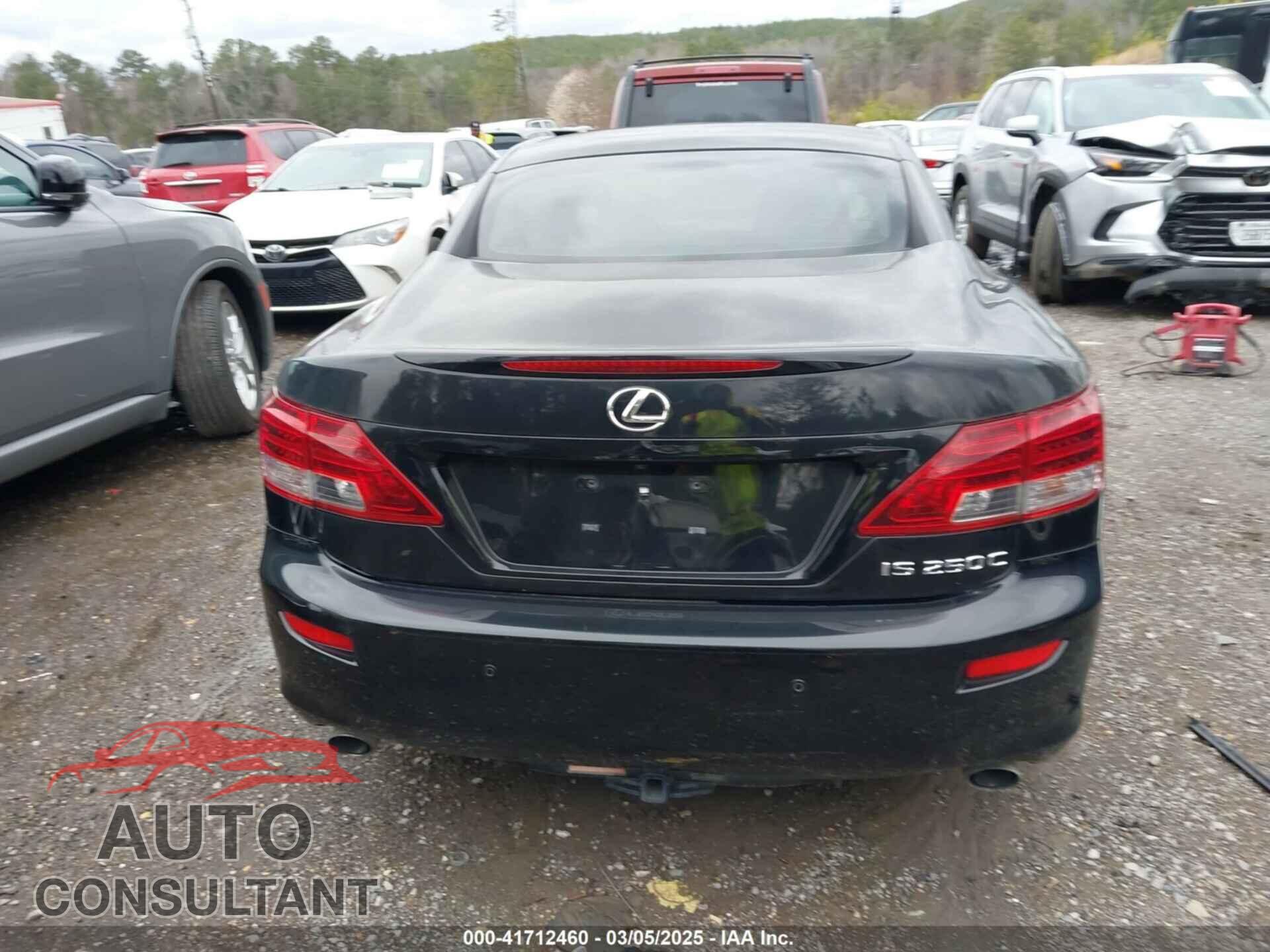 LEXUS IS 250C 2011 - JTHFF2C26B2519416