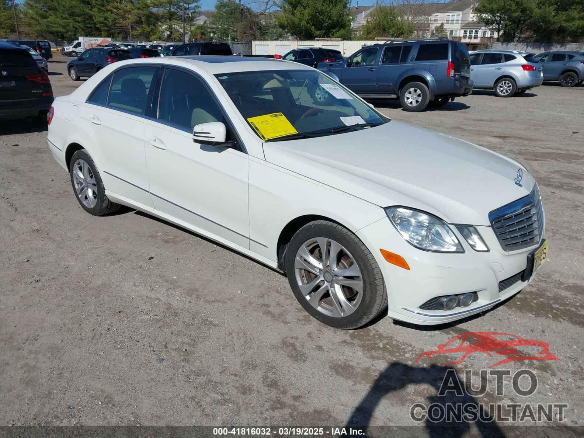 MERCEDES-BENZ E 350 2011 - WDDHF8HB4BA312170