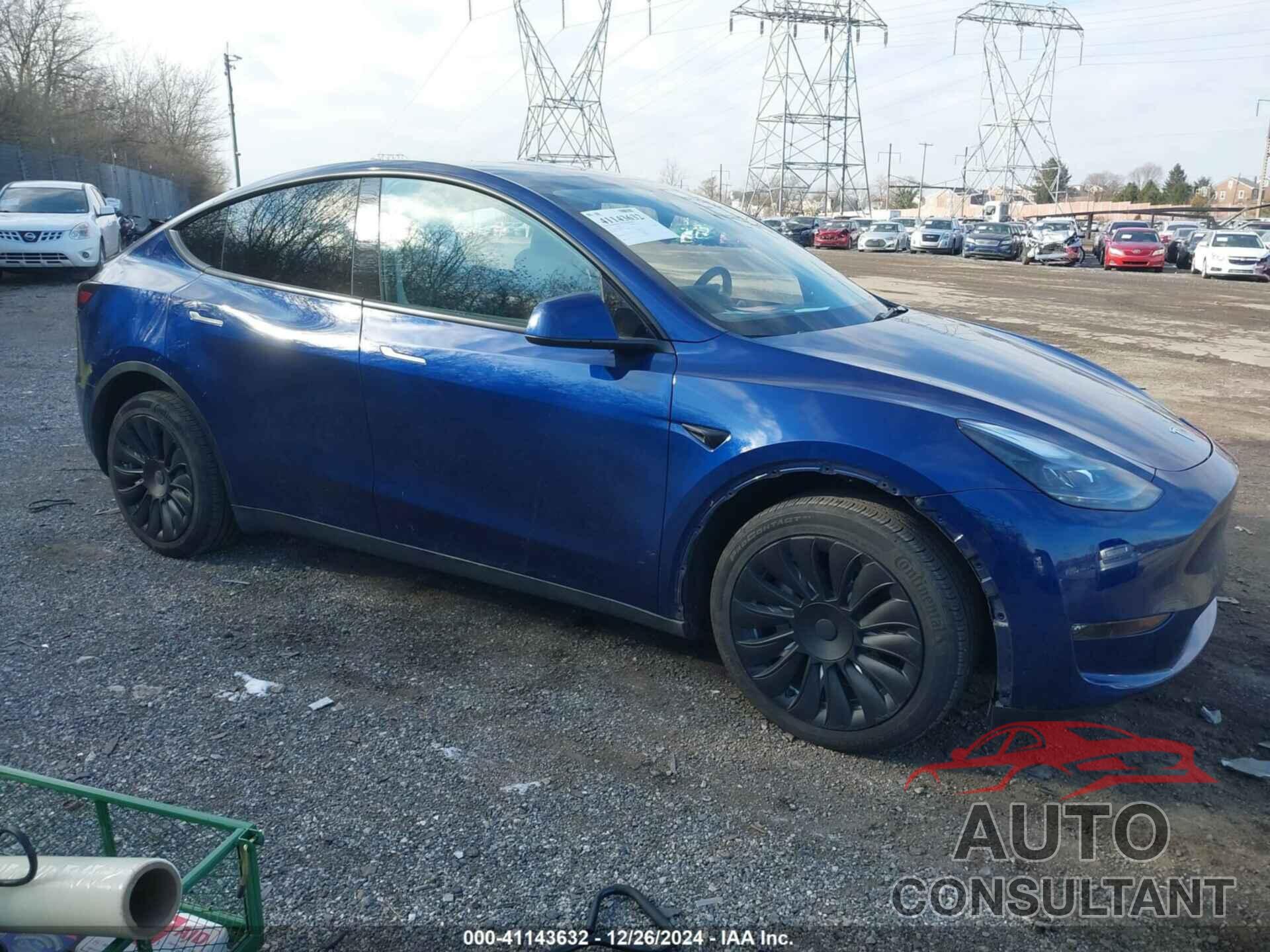 TESLA MODEL Y 2023 - 7SAYGAEE8PF832094