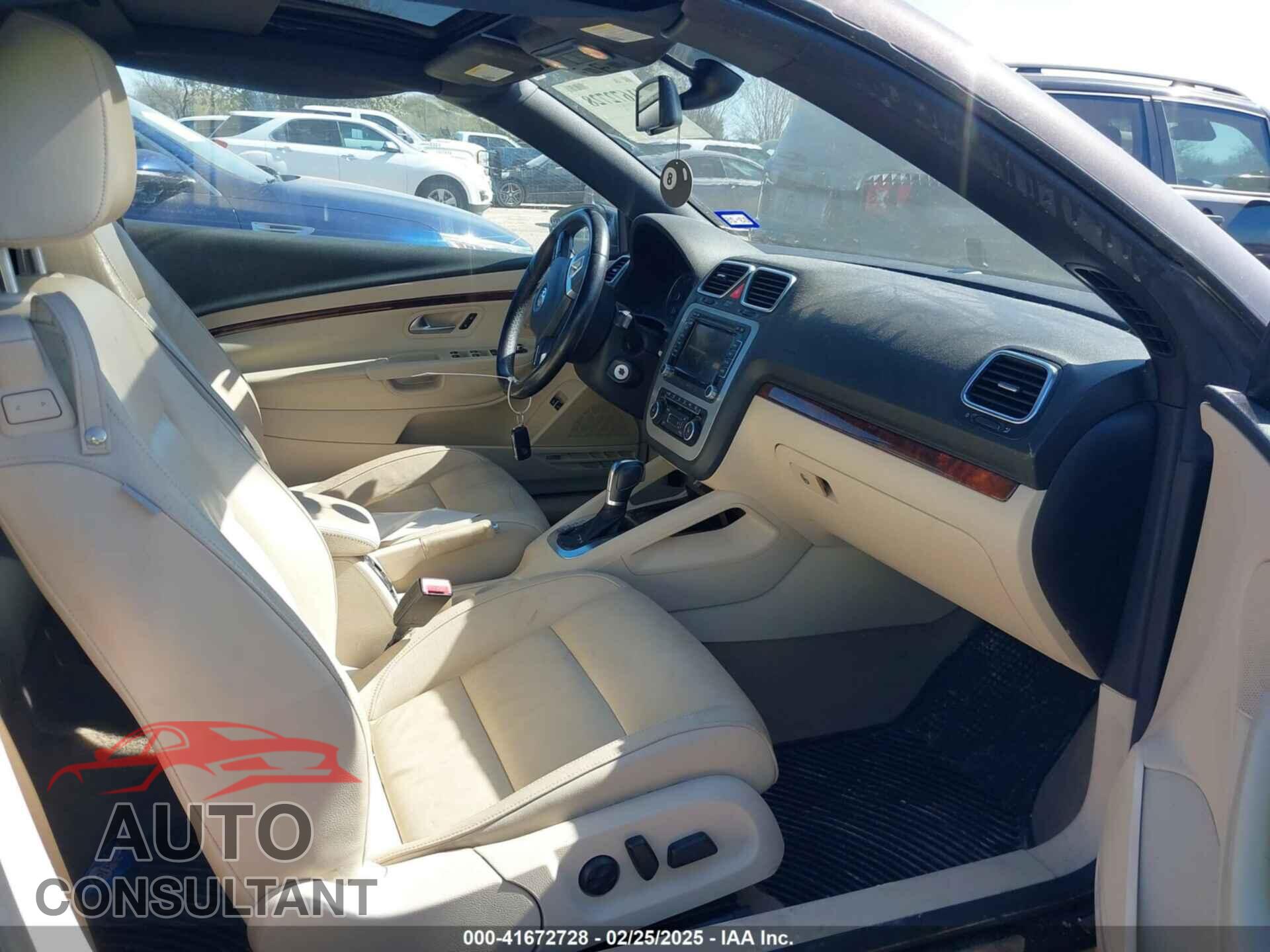 VOLKSWAGEN EOS 2012 - WVWFW7AH9CV014234
