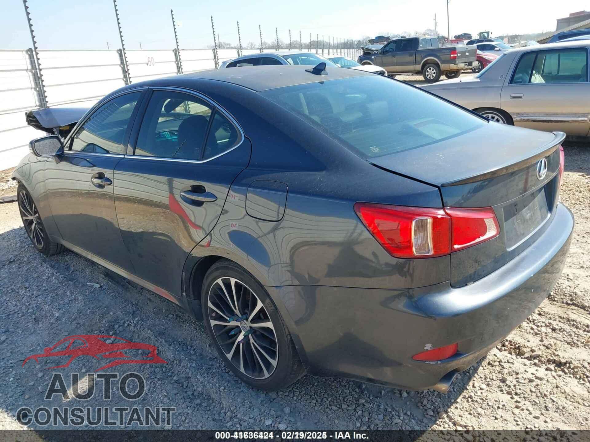 LEXUS IS 250 2011 - JTHBF5C22B5135132