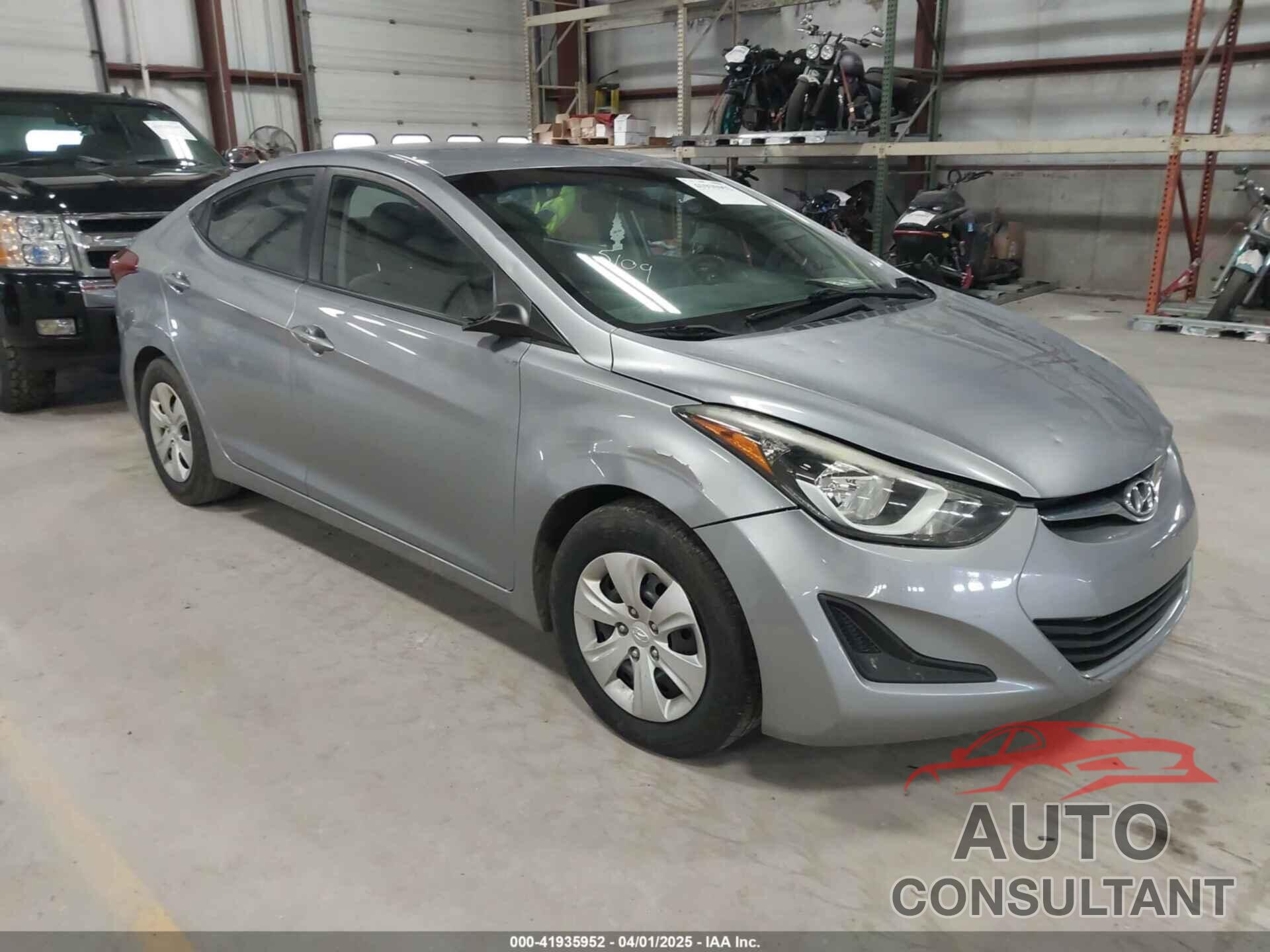 HYUNDAI ELANTRA 2016 - 5NPDH4AE2GH755109