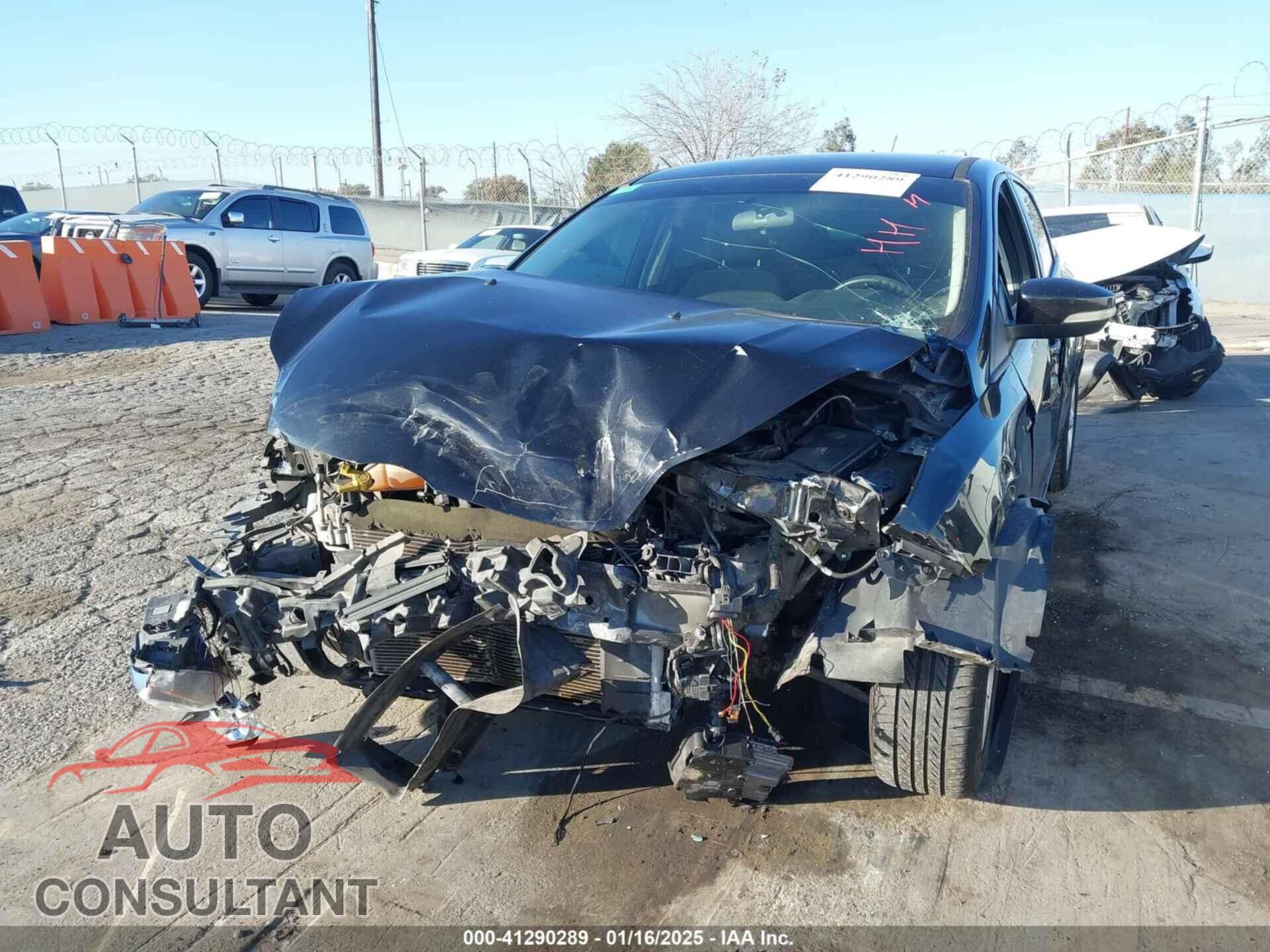 FORD FOCUS 2014 - 1FADP3F2XEL413885