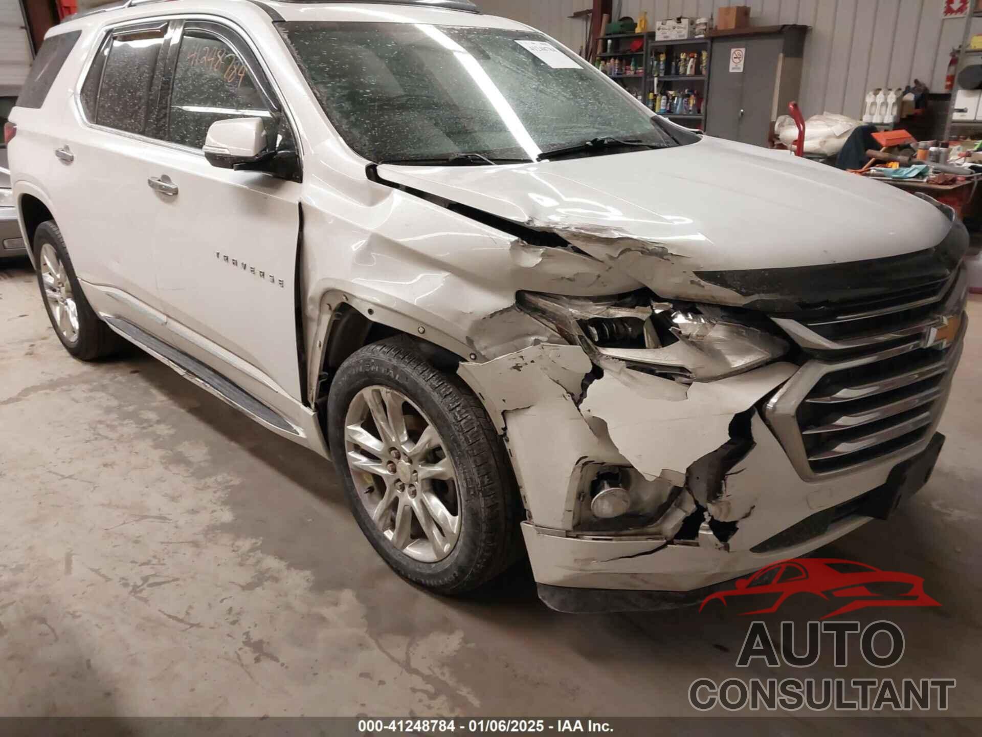 CHEVROLET TRAVERSE 2018 - 1GNEVKKW7JJ236698