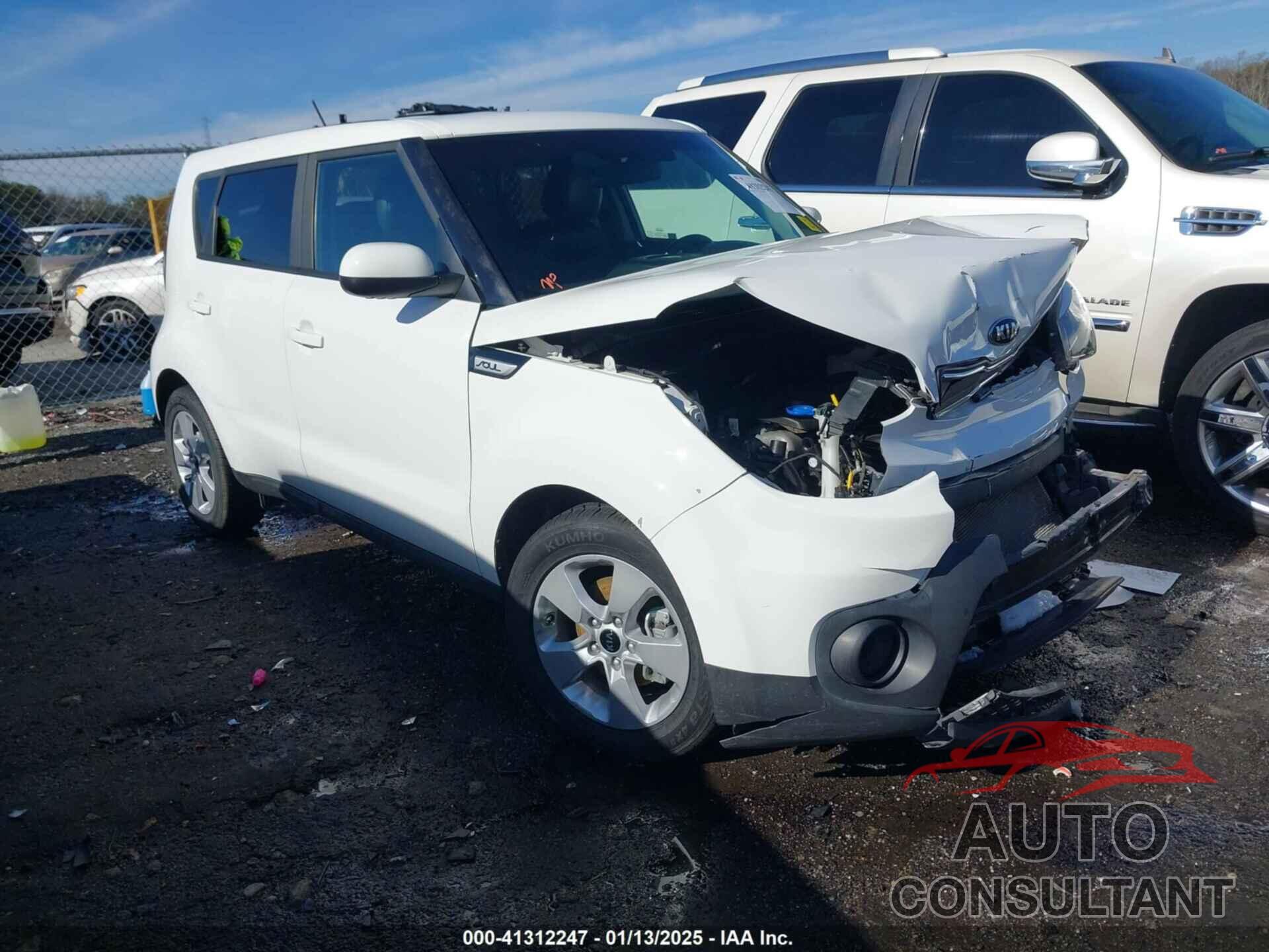 KIA SOUL 2017 - KNDJN2A2XH7440053