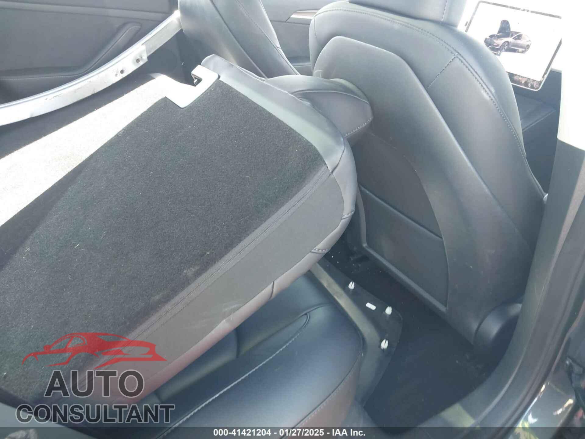 TESLA MODEL 3 2023 - 5YJ3E1EA5PF567290