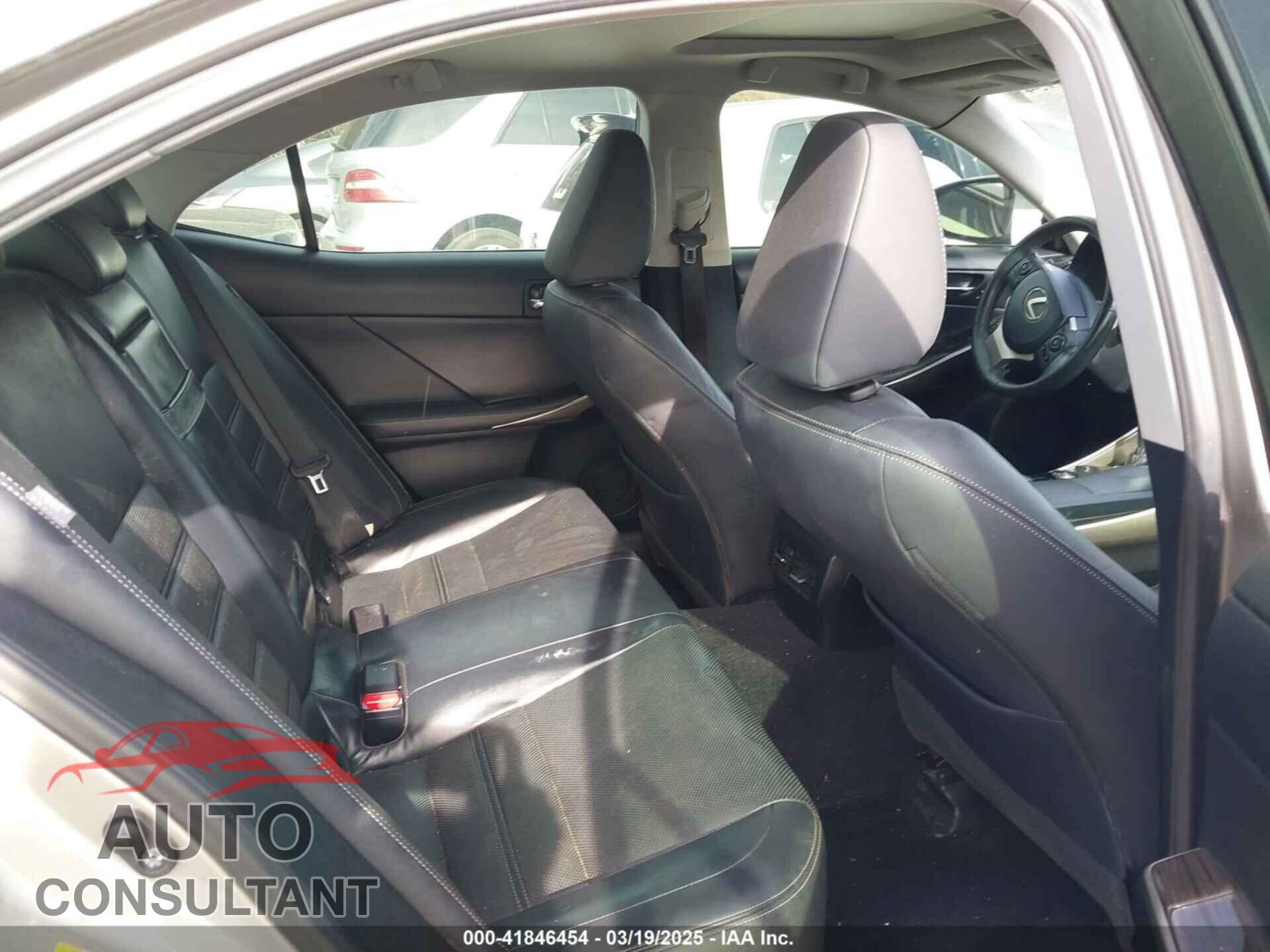 LEXUS IS 2014 - JTHCF1D28E5006926