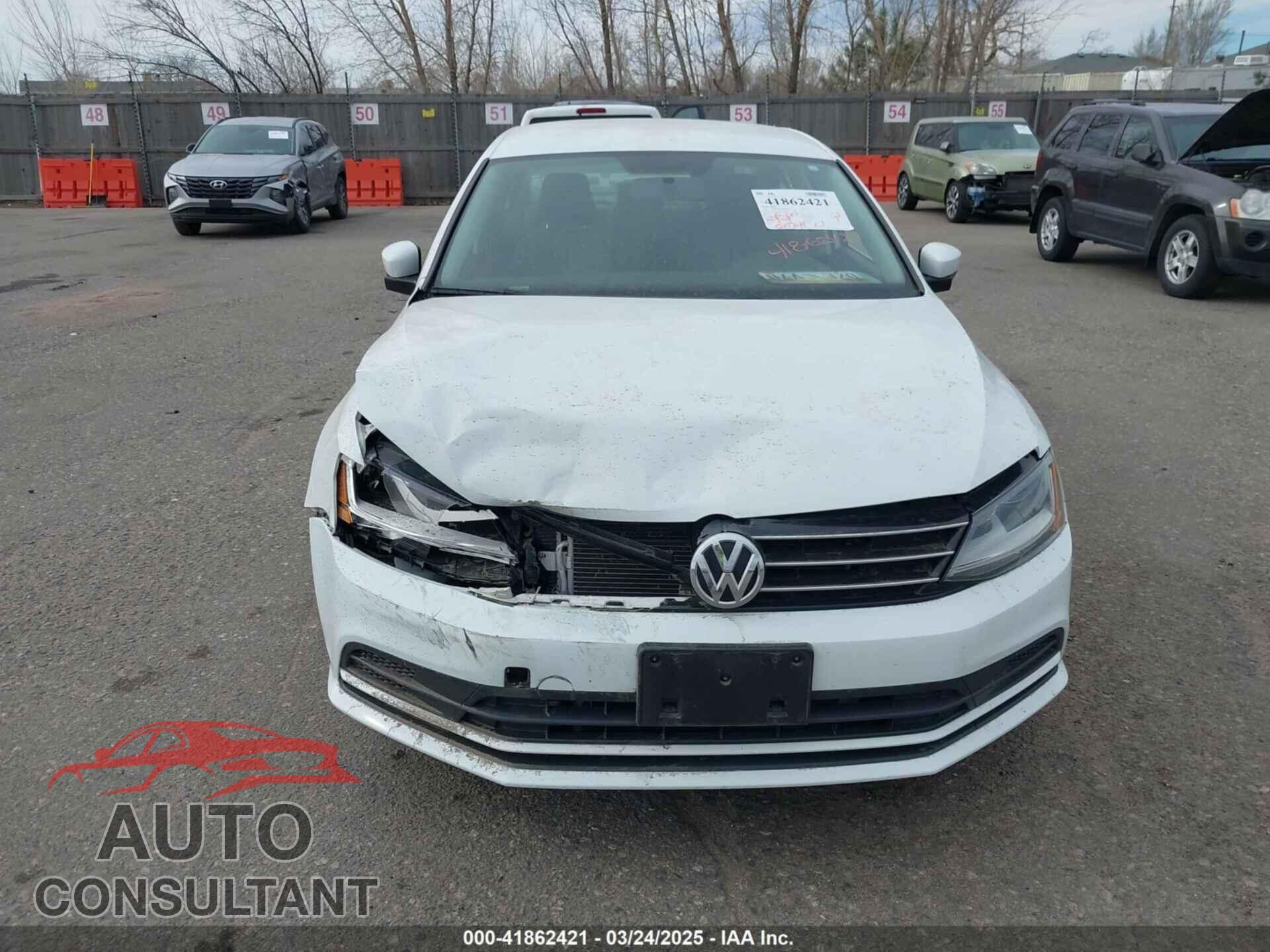 VOLKSWAGEN JETTA 2017 - 3VW2B7AJ4HM383028