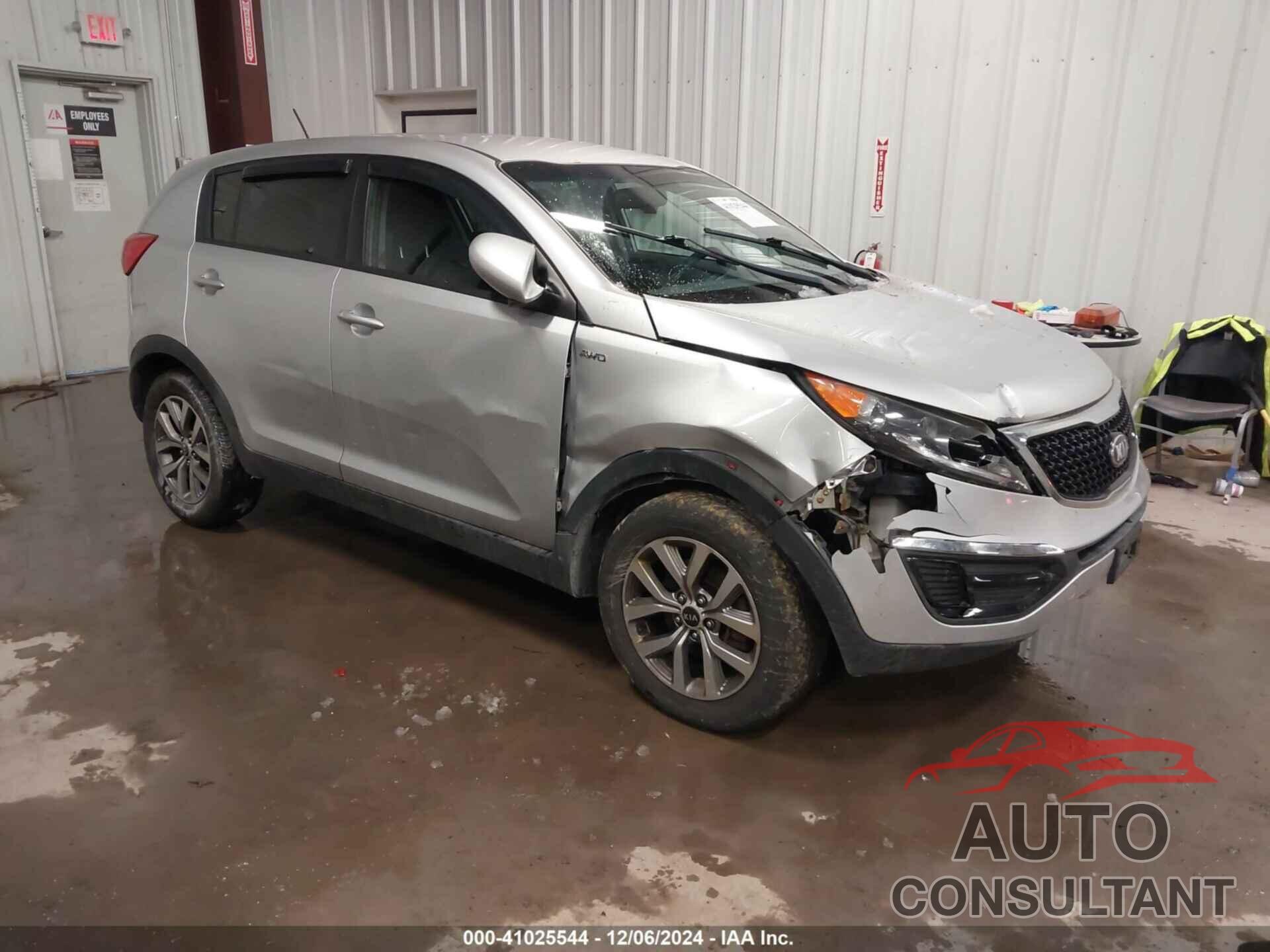 KIA SPORTAGE 2015 - KNDPBCAC9F7681049