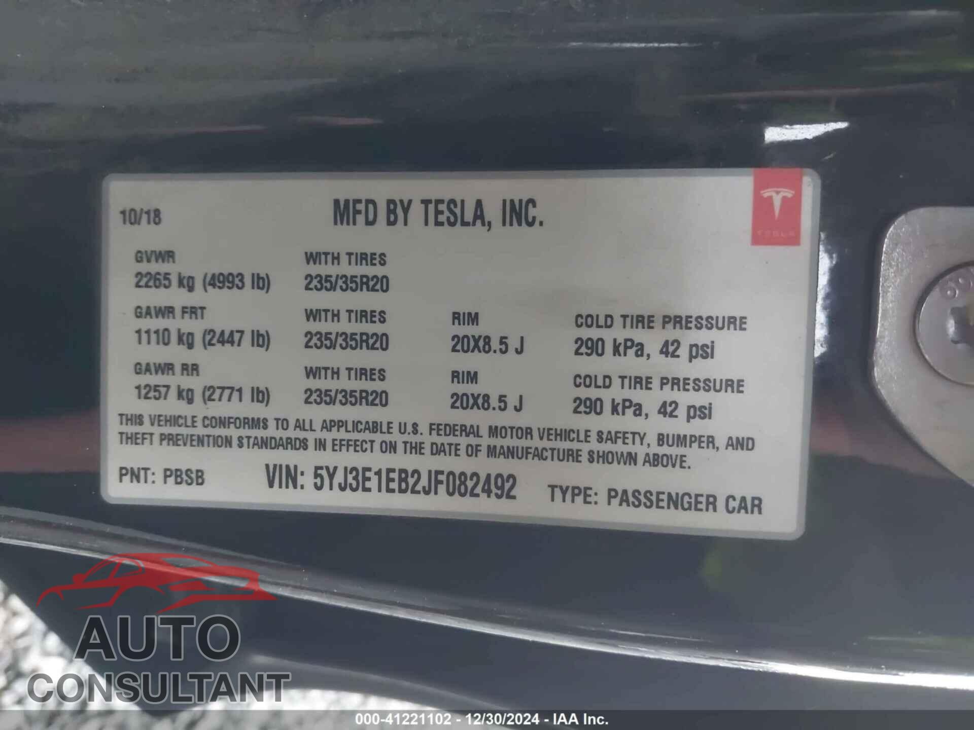 TESLA MODEL 3 2018 - 5YJ3E1EB2JF082492