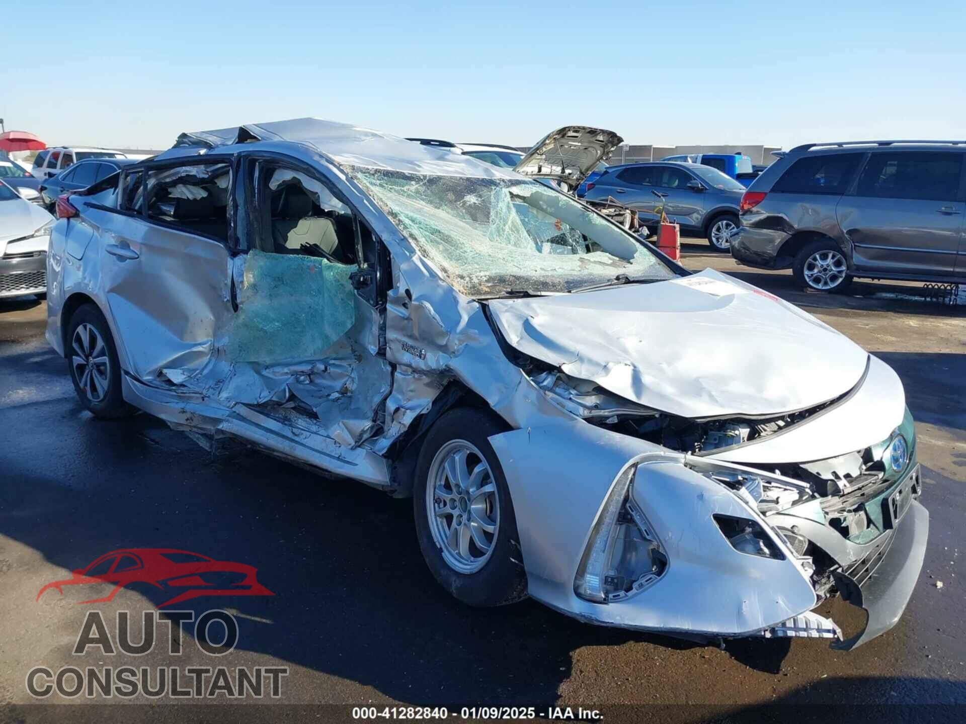 TOYOTA PRIUS PRIME 2017 - JTDKARFP8H3019503
