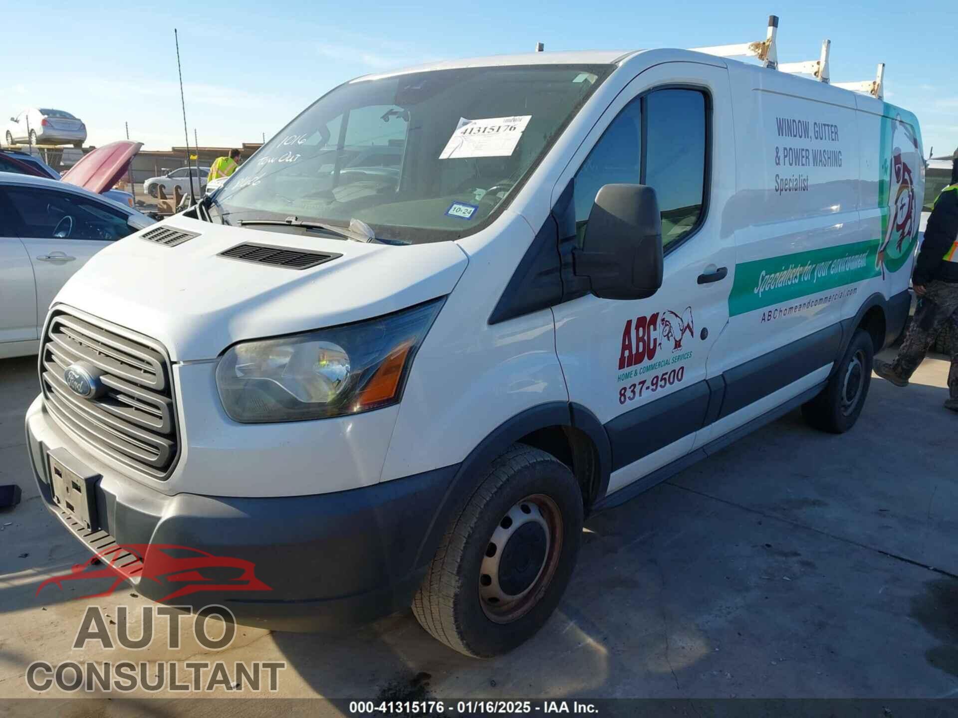 FORD TRANSIT-250 2017 - 1FTYR1YM2HKA81606