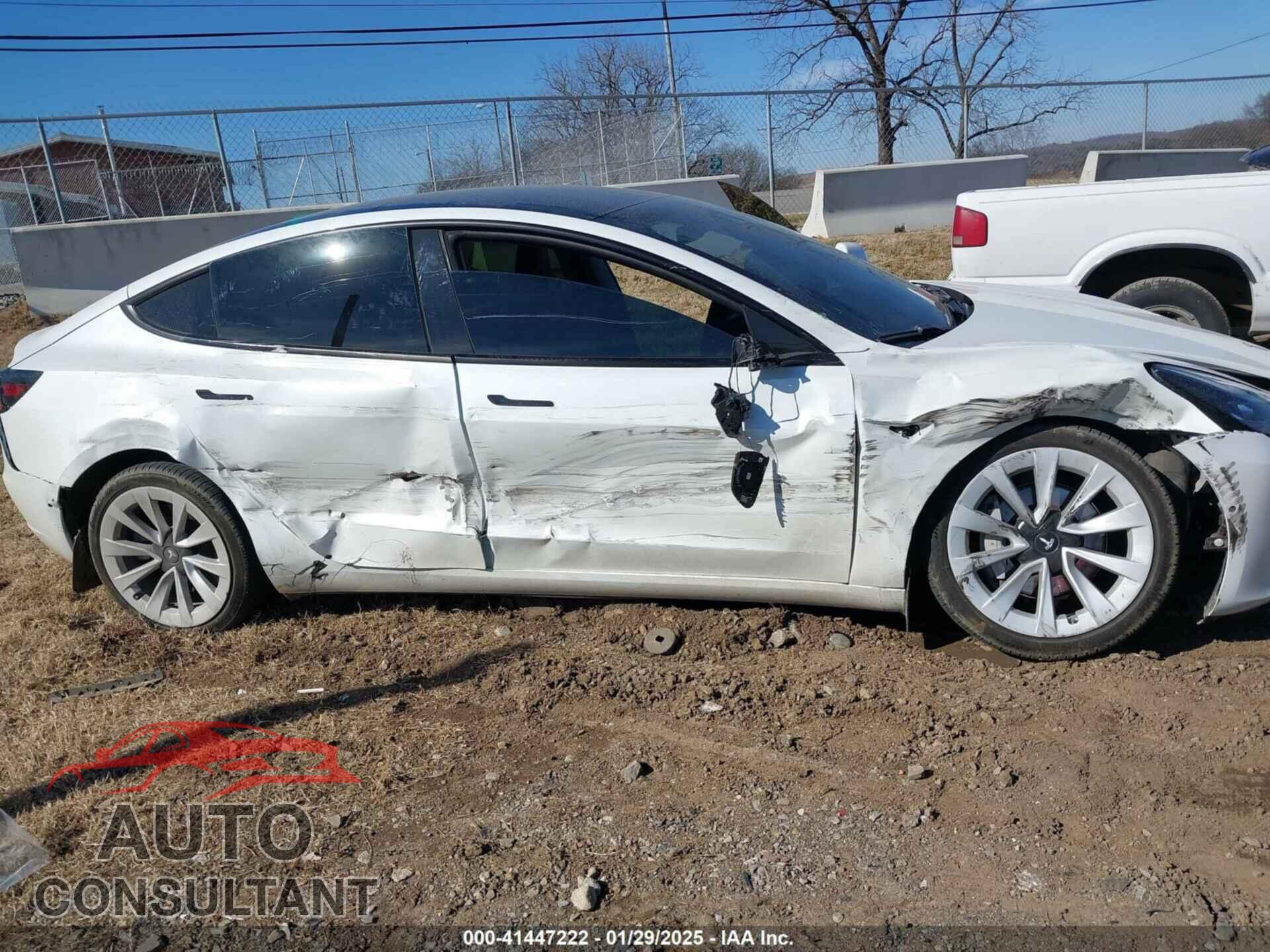 TESLA MODEL 3 2021 - 5YJ3E1EB5MF924374