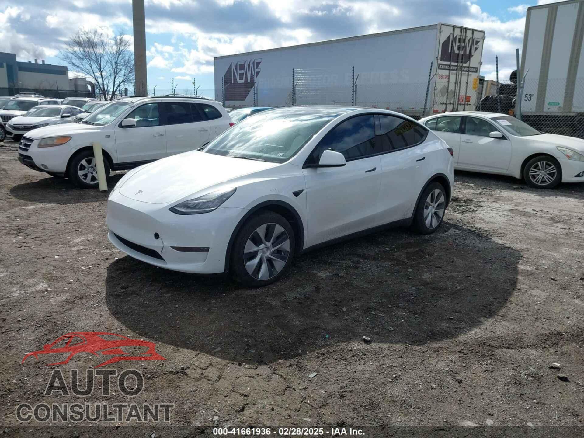 TESLA MODEL Y 2021 - 5YJYGDEEXMF283914