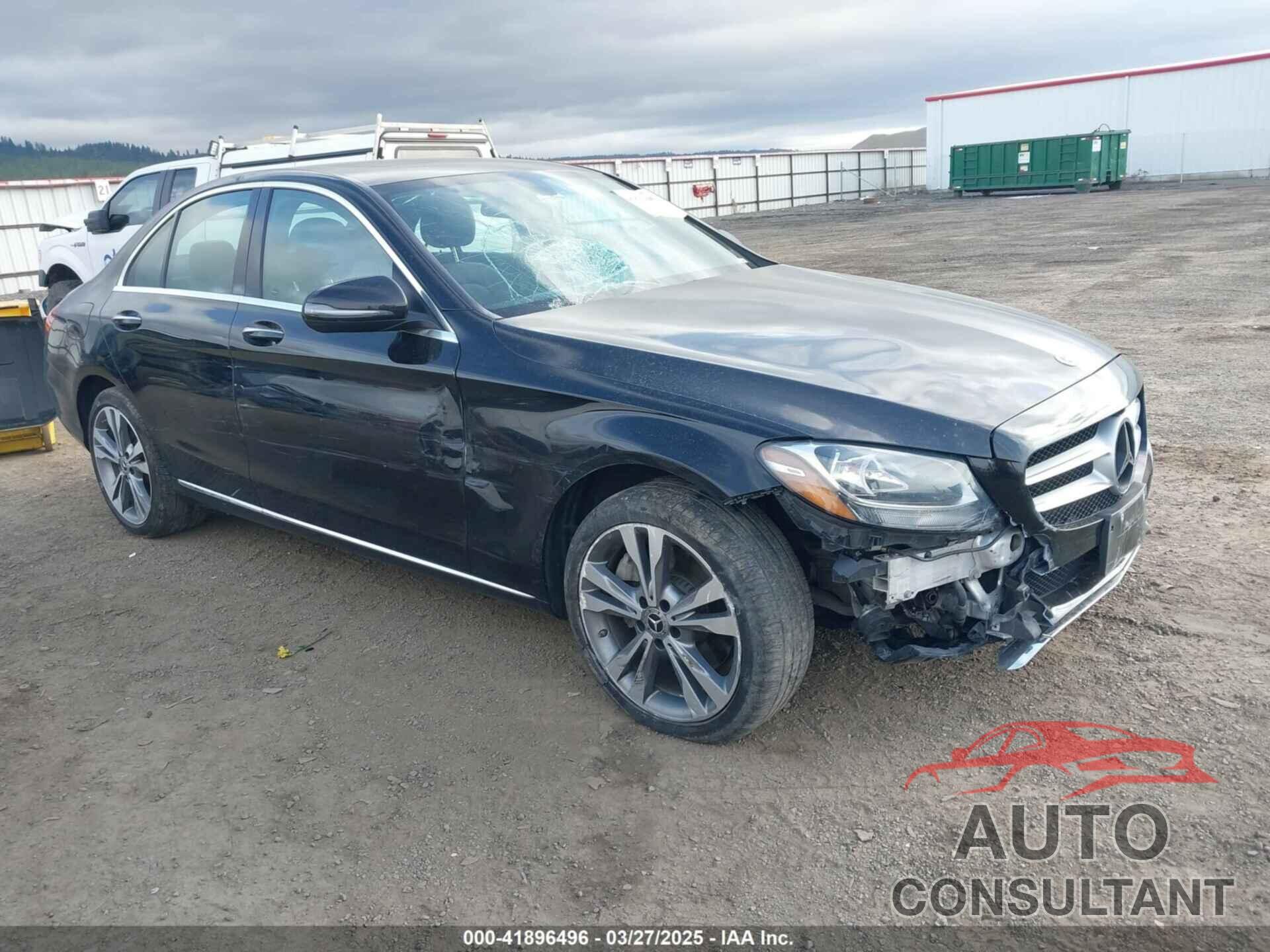 MERCEDES-BENZ C 300 2018 - 55SWF4KB5JU244453