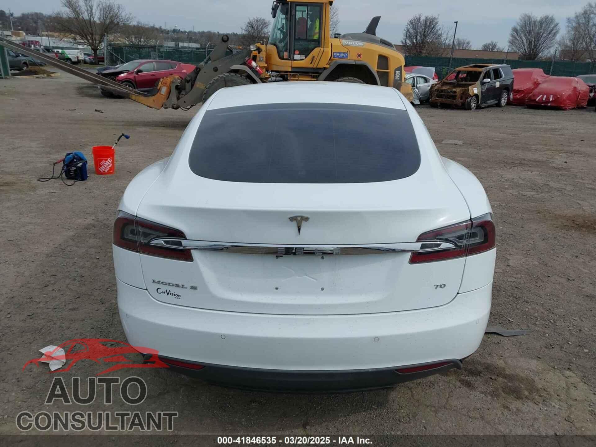 TESLA MODEL S 2016 - 5YJSA1E15GF135841
