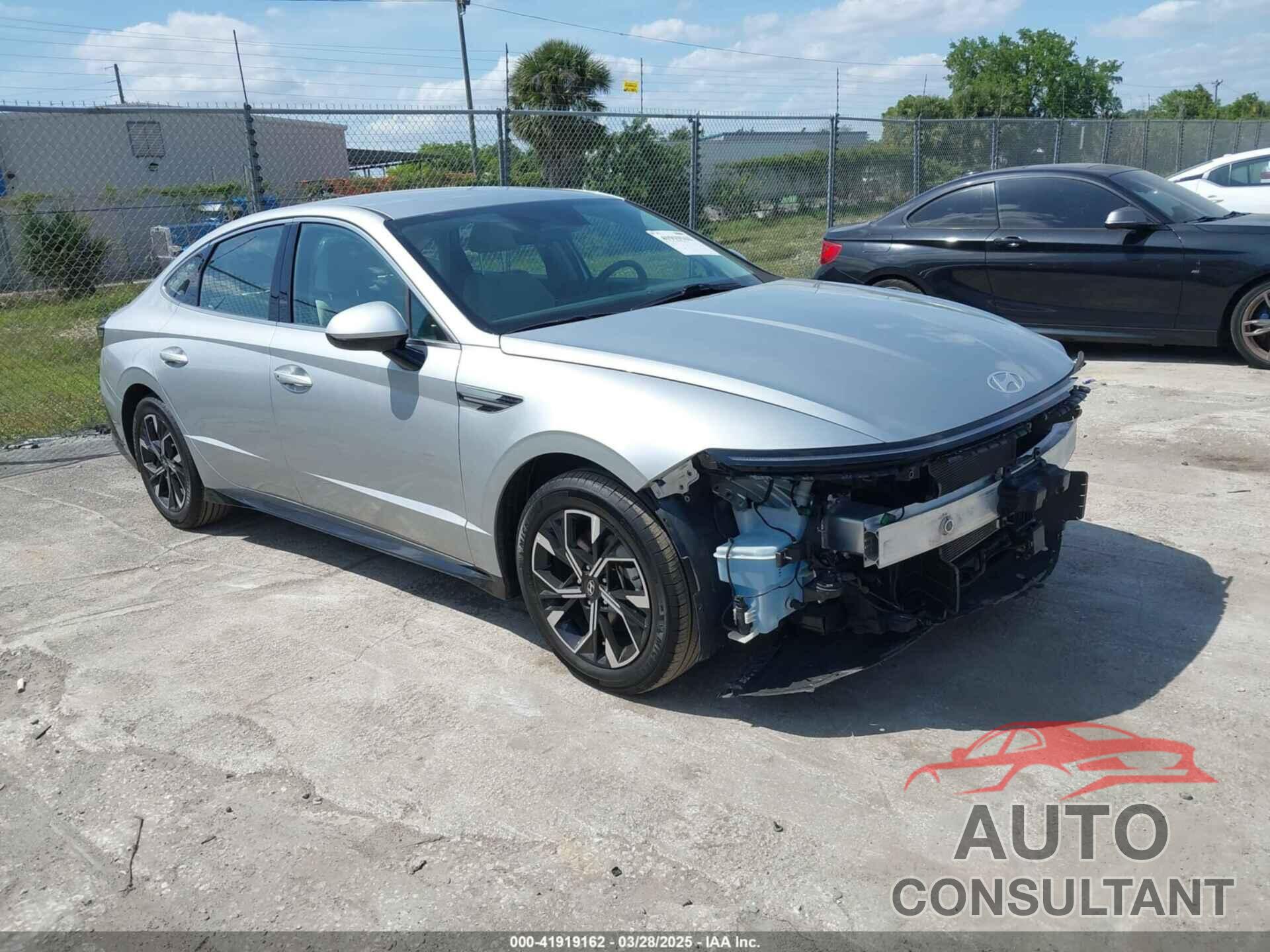 HYUNDAI SONATA 2024 - KMHL64JA0RA378171
