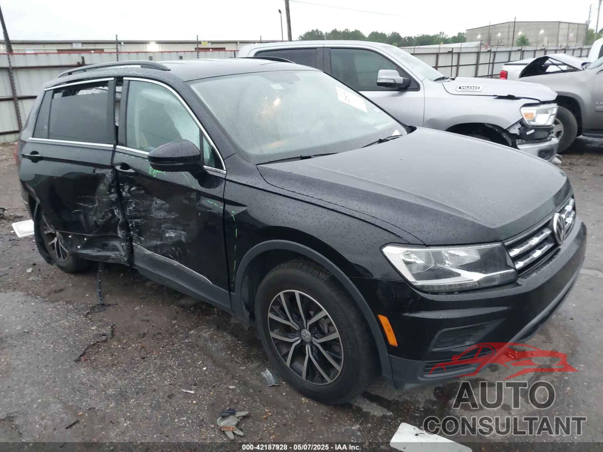 VOLKSWAGEN TIGUAN 2021 - 3VV2B7AX3MM049091
