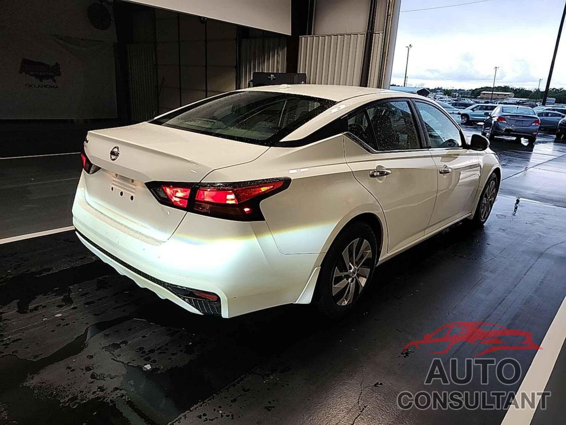 NISSAN ALTIMA 2020 - 1N4BL4BV1LC230252