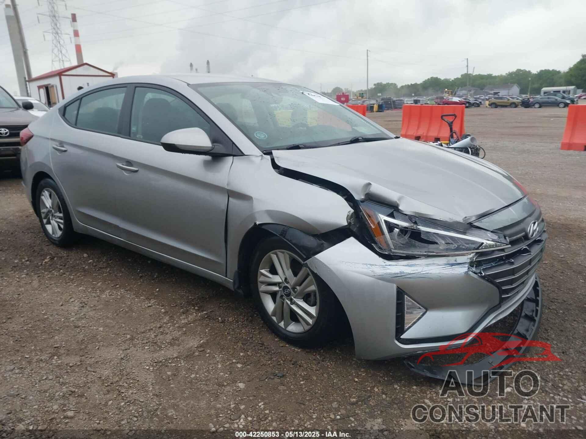 HYUNDAI ELANTRA 2020 - 5NPD84LF8LH606042