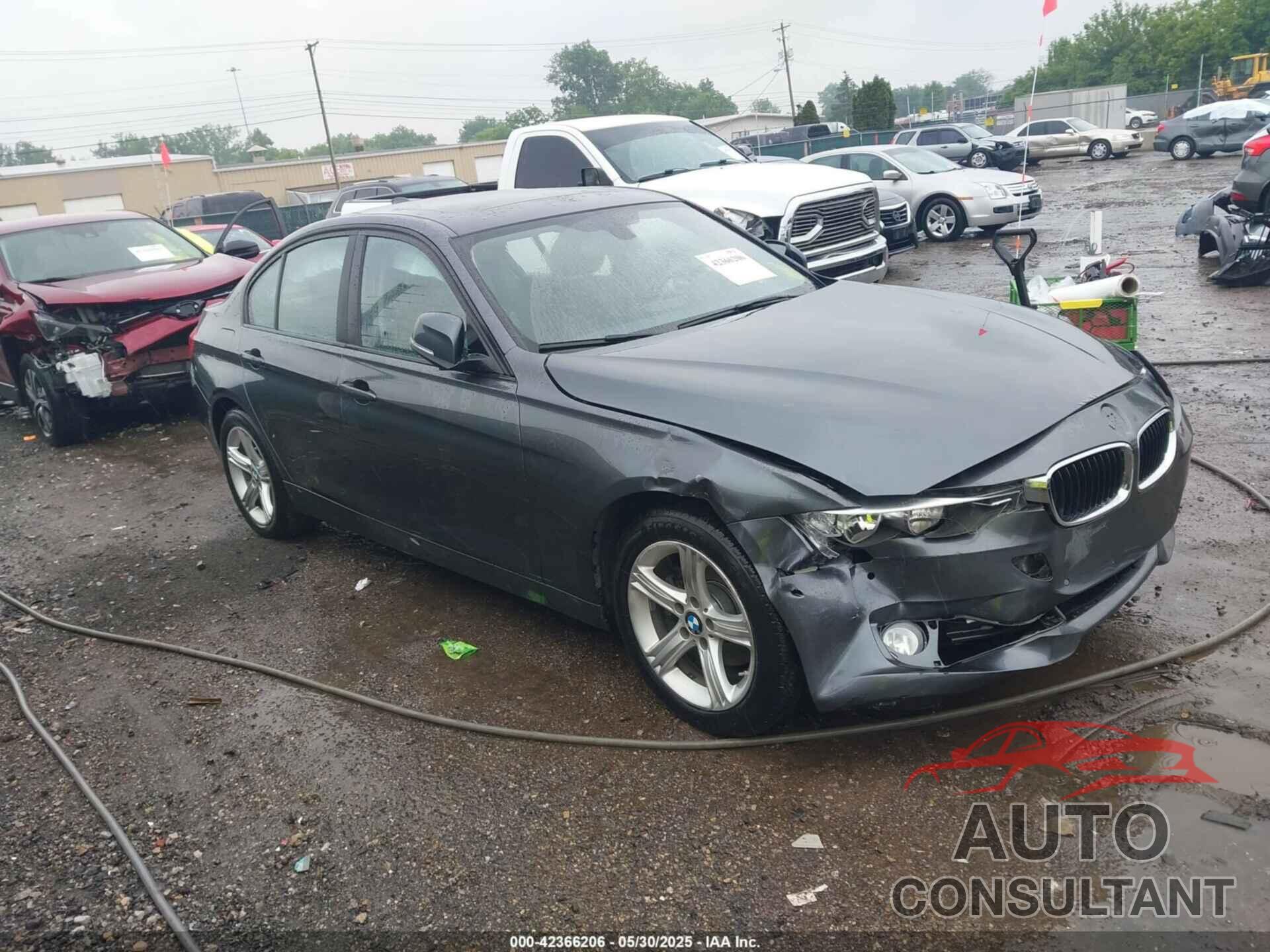 BMW 328I 2015 - WBA3B3C56FF548474