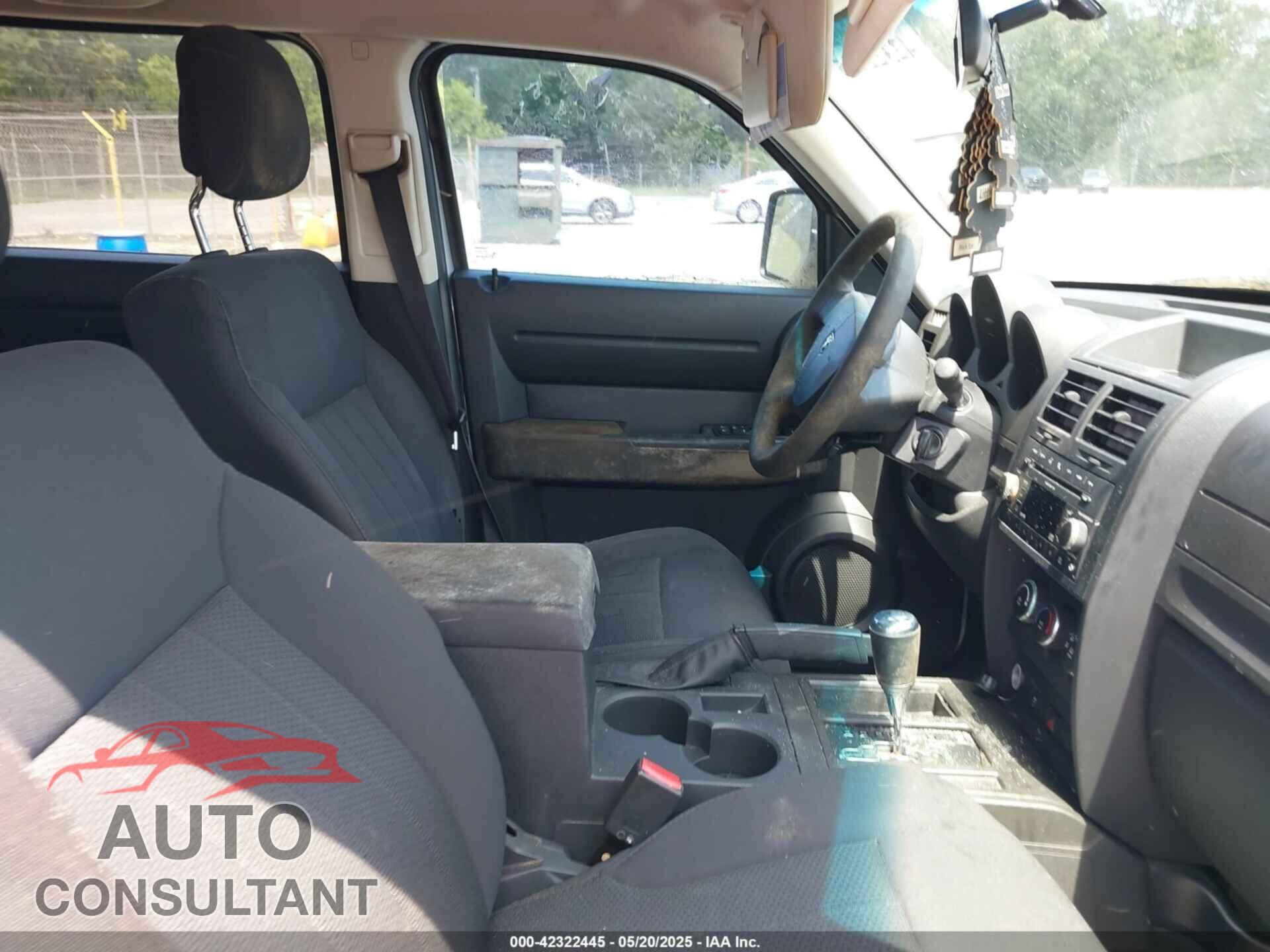 DODGE NITRO 2011 - 1D4PT4GK8BW528618