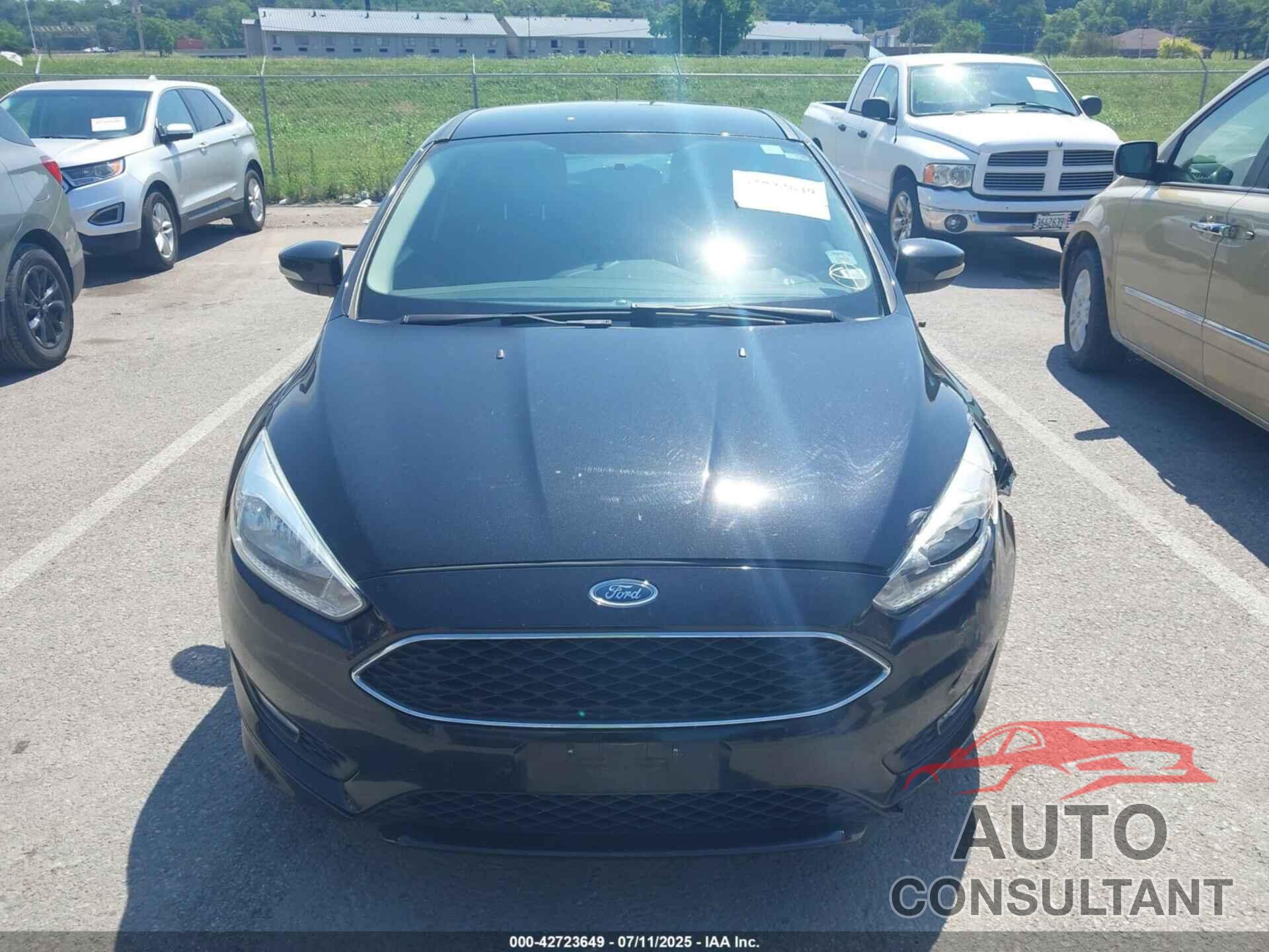 FORD FOCUS 2015 - 1FADP3K23FL210621