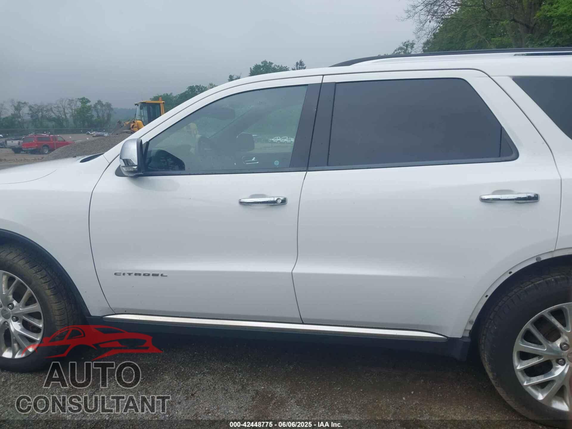 DODGE DURANGO 2015 - 1C4SDJET4FC688548