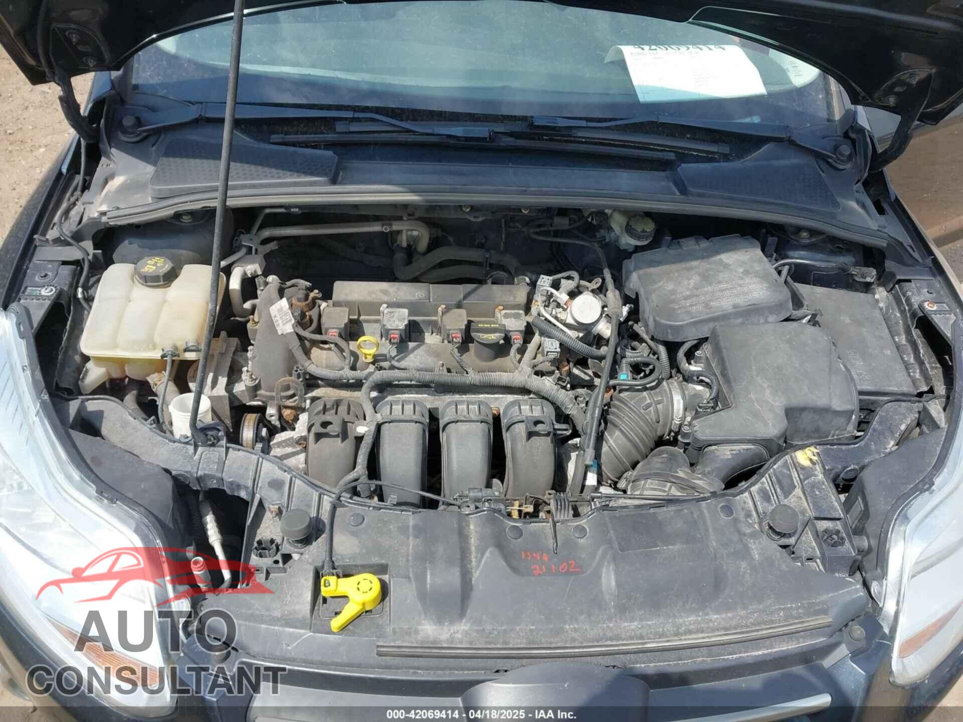 FORD FOCUS 2014 - 1FADP3F25EL214047