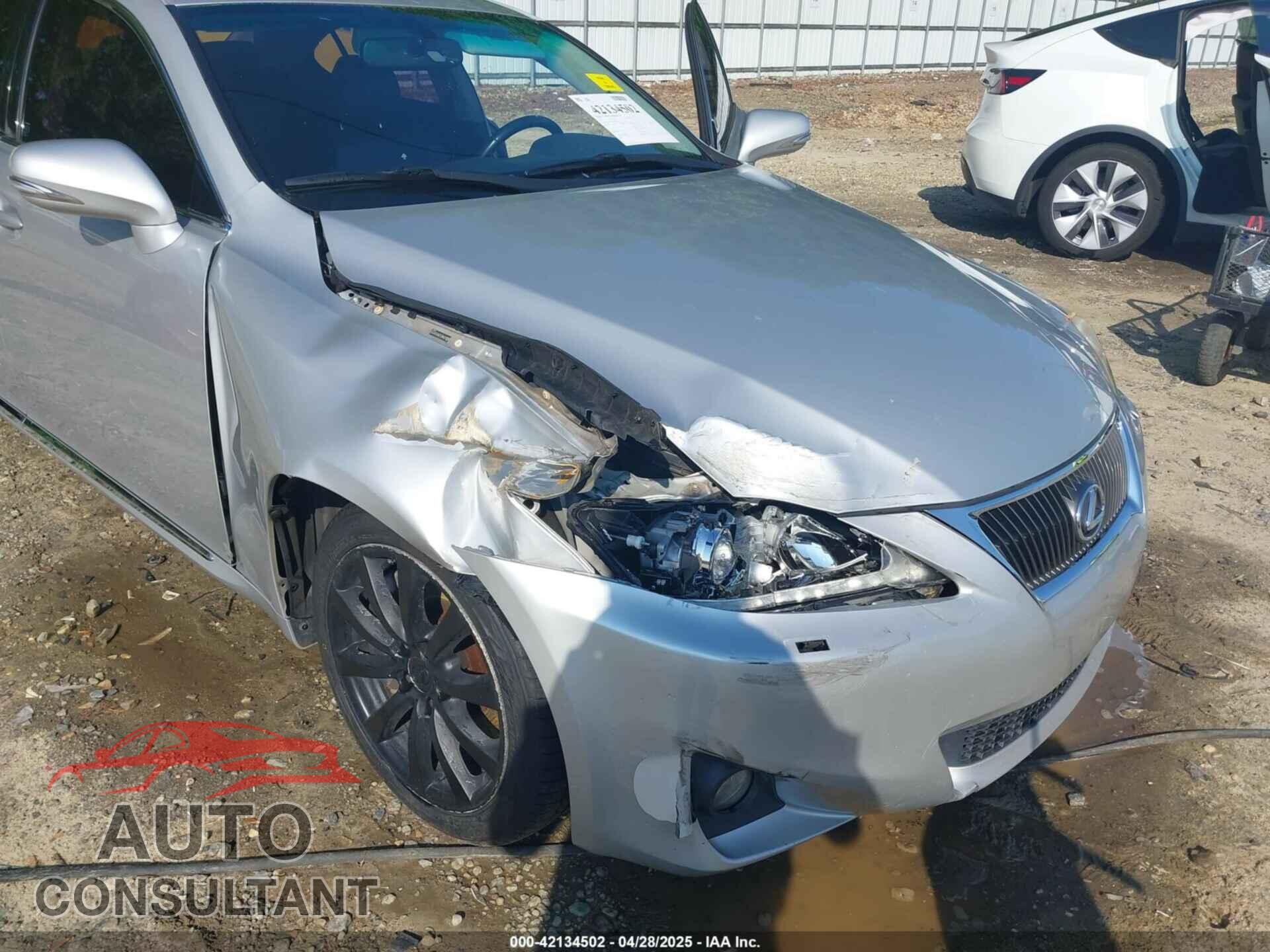 LEXUS IS 350 2012 - JTHBE5C28C5029157
