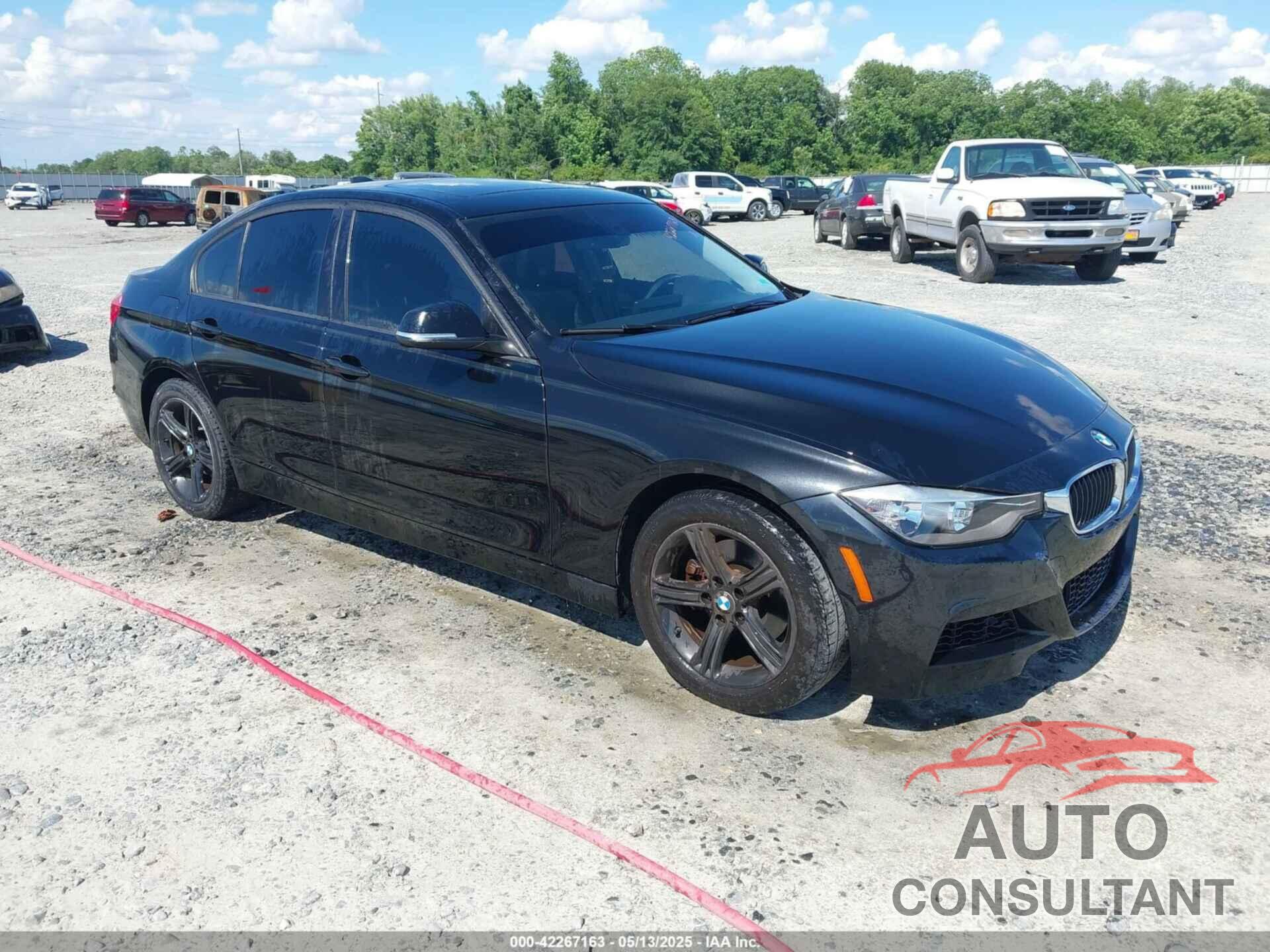 BMW 320I 2014 - WBA3B1G52ENS77139
