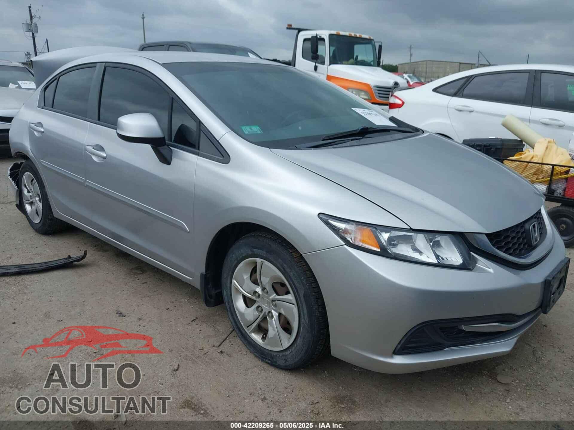 HONDA CIVIC 2013 - 2HGFB2F55DH587415