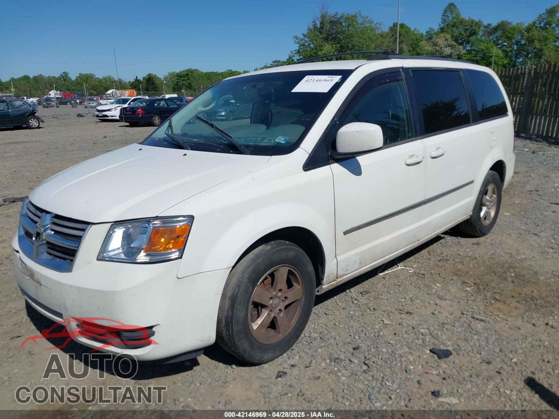 DODGE GRAND CARAVAN 2010 - 2D4RN5D12AR210330