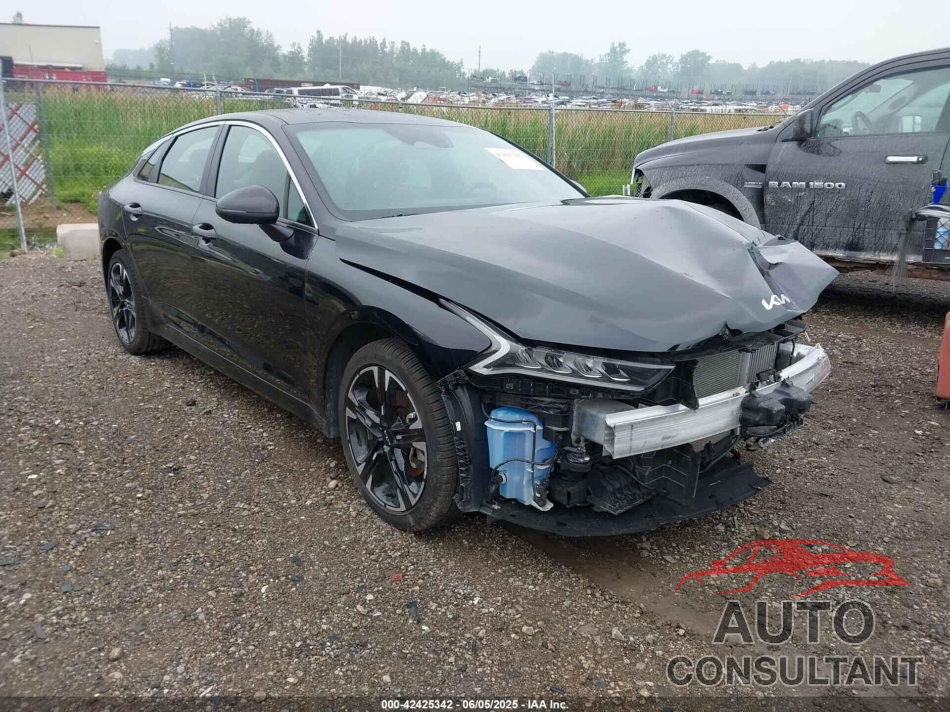 KIA K5 2023 - 5XXG64J24PG190205