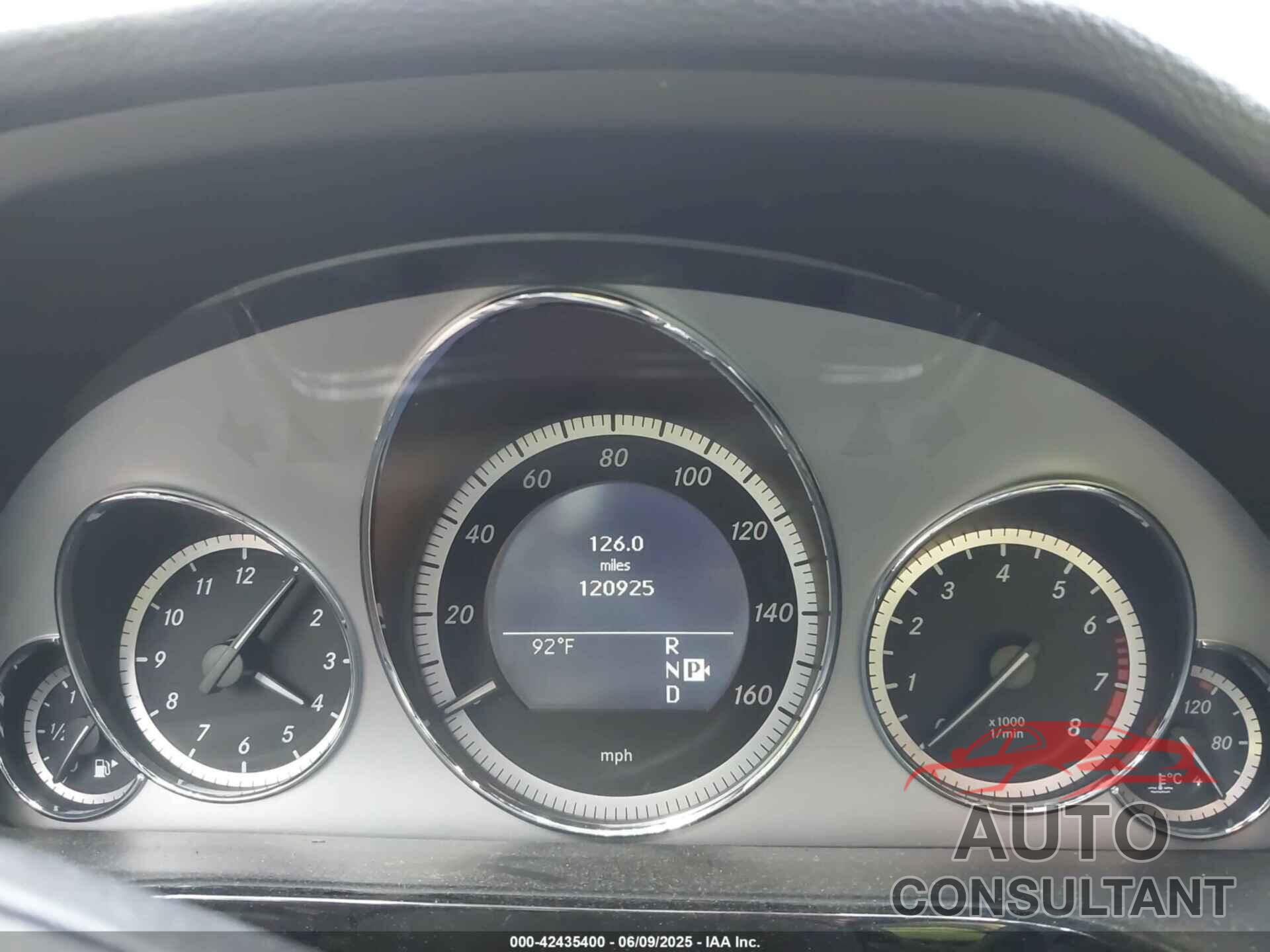 MERCEDES-BENZ E 550 2010 - WDDHF9AB0AA125460